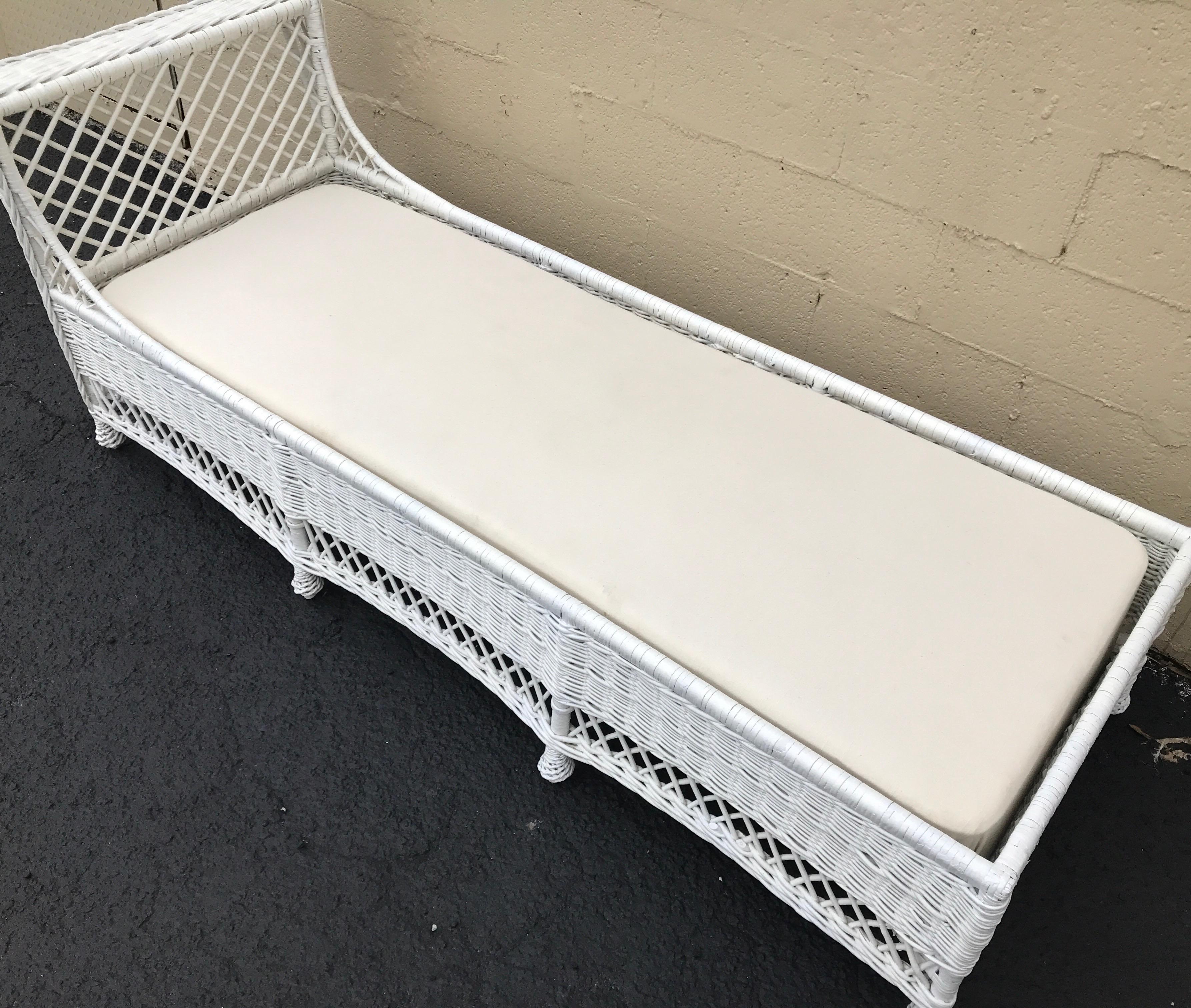 Vintage White Wicker Chaise Lounge 1