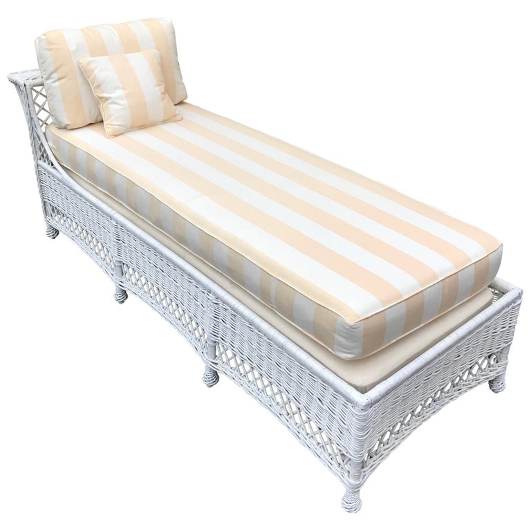 Vintage White Wicker Chaise Lounge at 1stDibs white wicker lounge