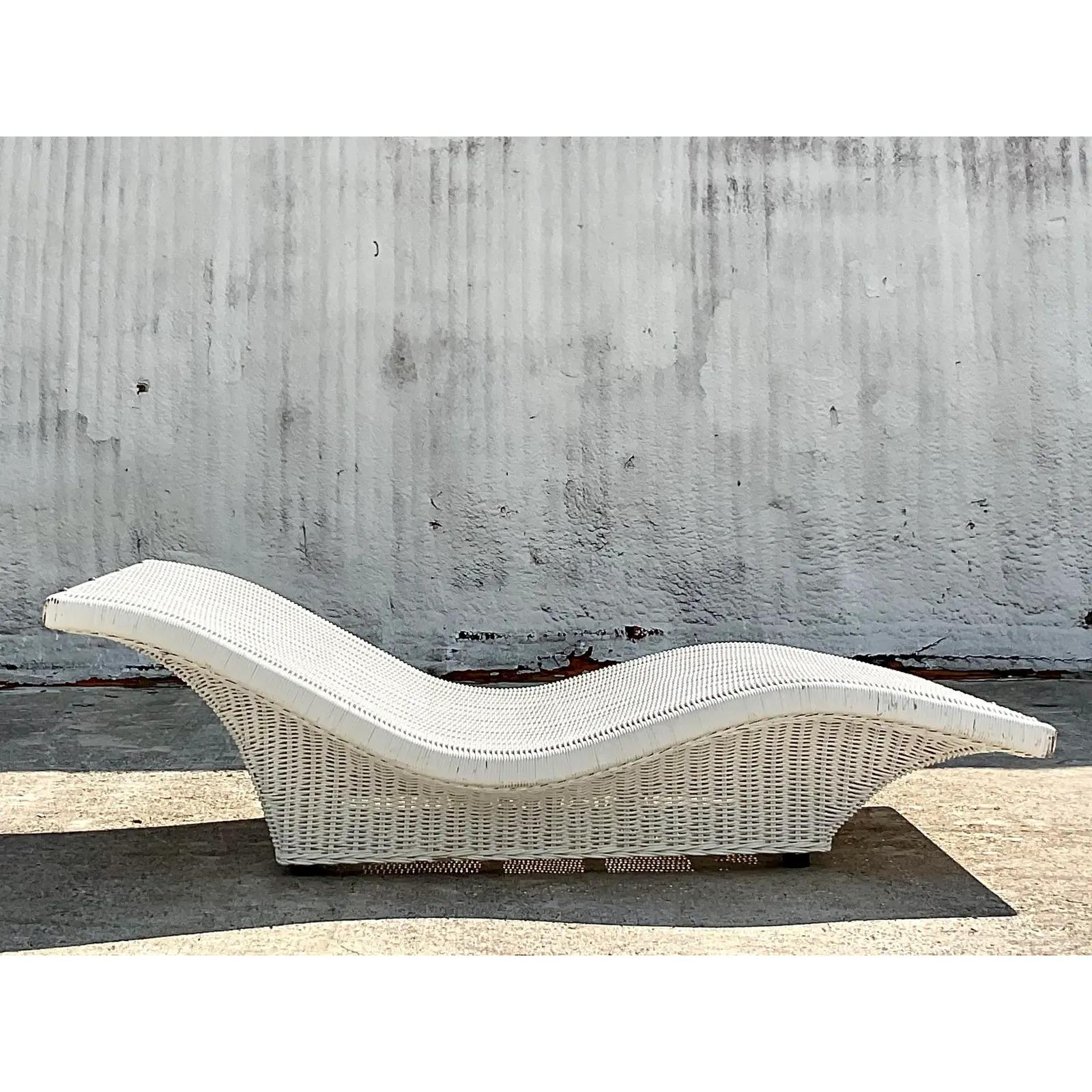 20th Century Vintage White Woven Rattan Wave Chaise Lounge