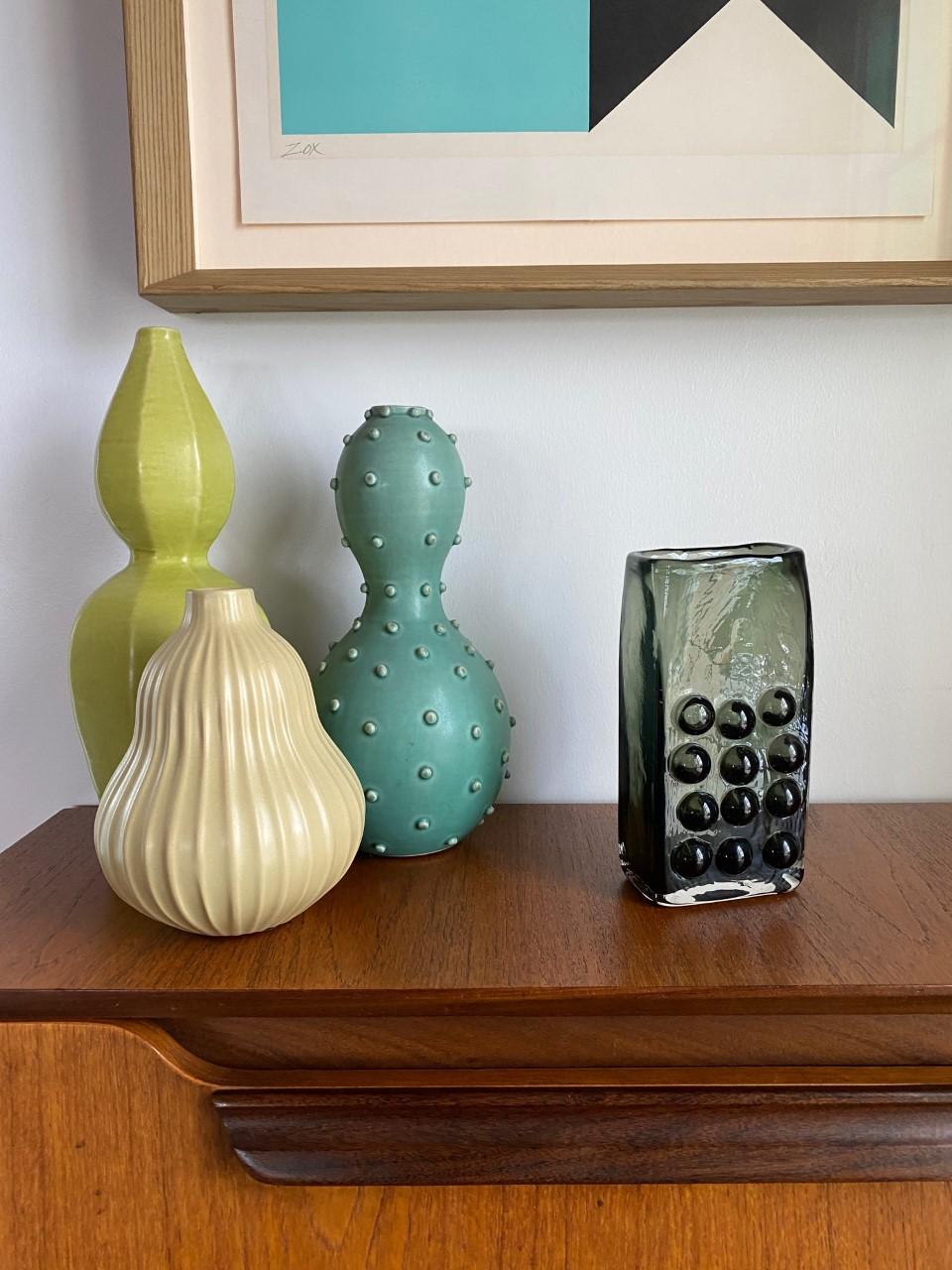 Vintage Whitefriars Indigo Mobile Phone Glass Vase by Geoffrey Baxter For Sale 1