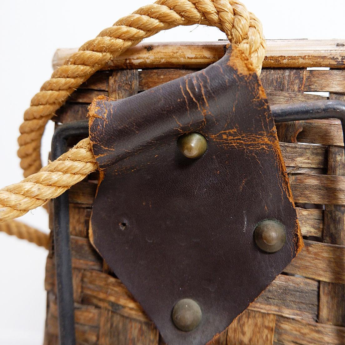Vintage wicker and metal Magazine Holder - 1960s 1