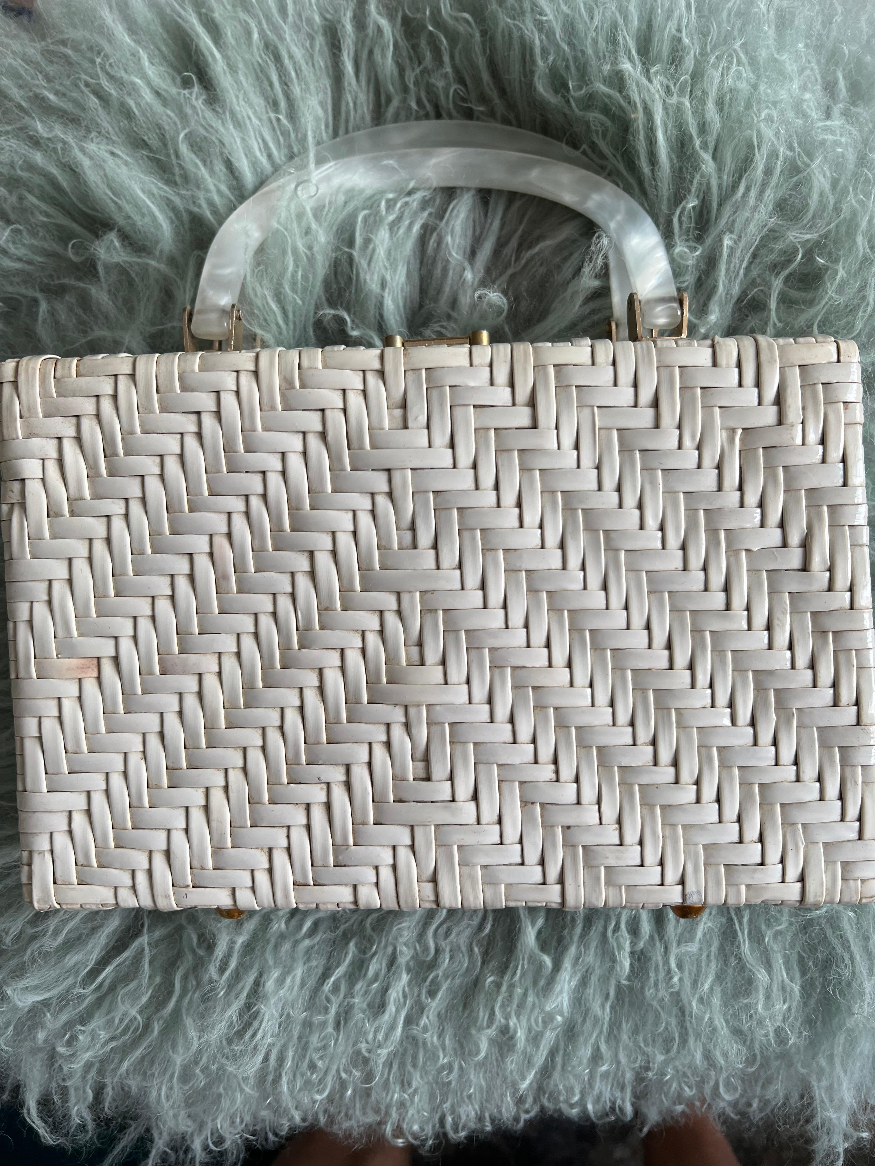 Donna Borsa da viaggio vintage in vimini Made in British Hong Kong Circa 1950 in vendita