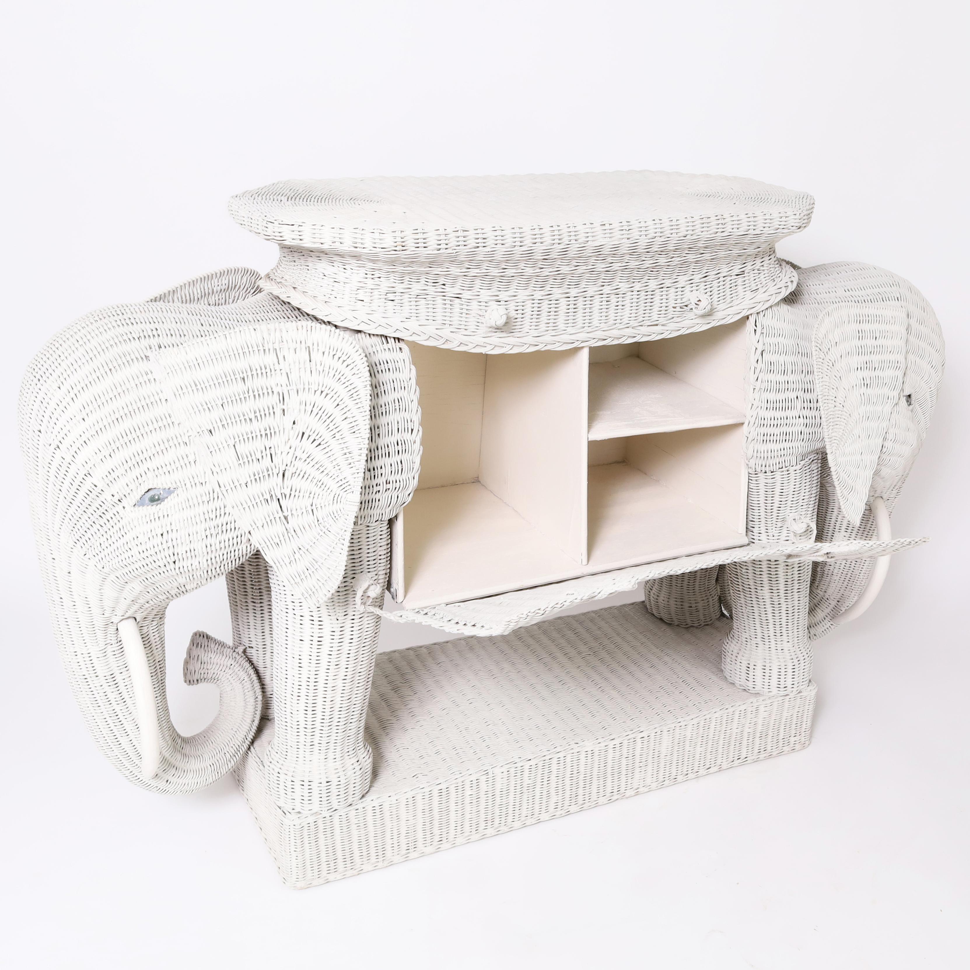 Vintage Wicker Bar with Elephant Heads 3