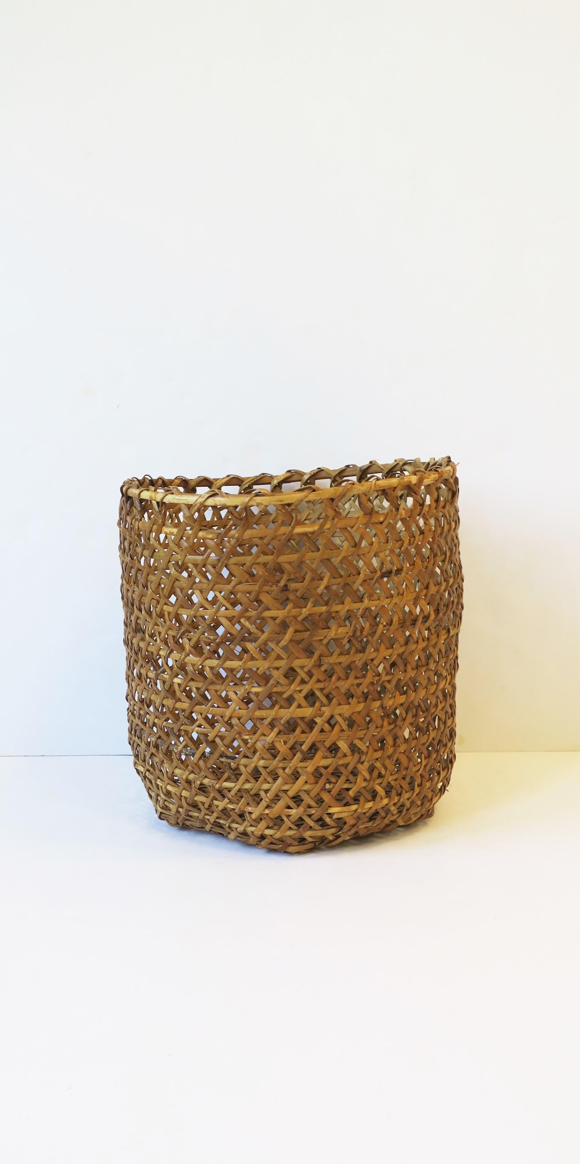 Hand-Woven Vintage Wicker Basket Cachepot or Wastebasket Trash Can