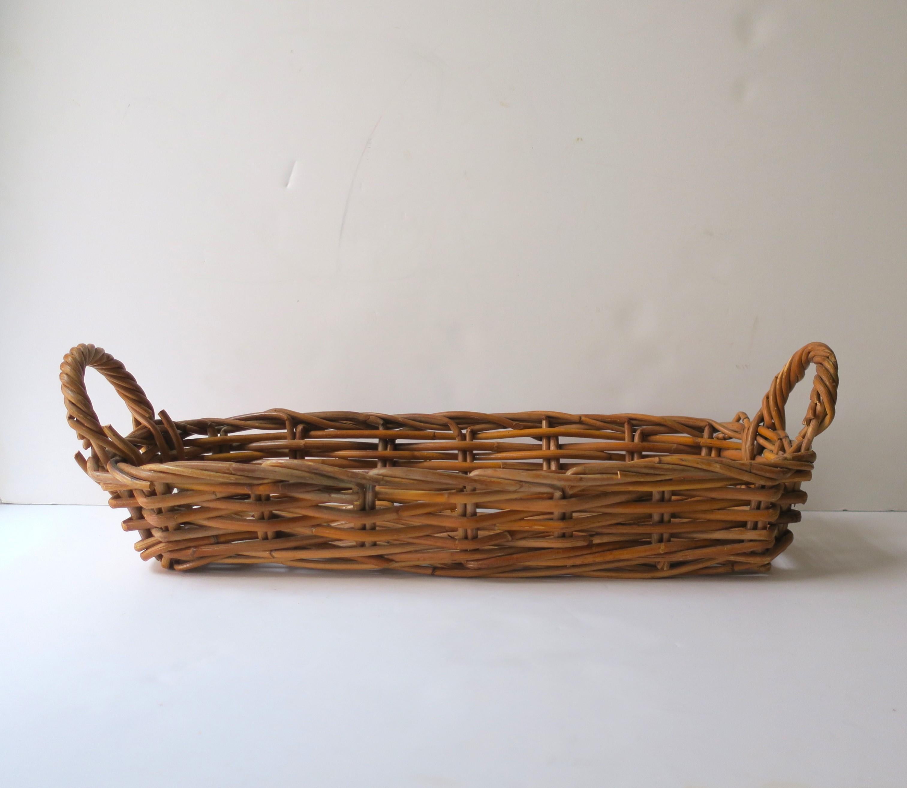 American Vintage Wicker Basket For Sale