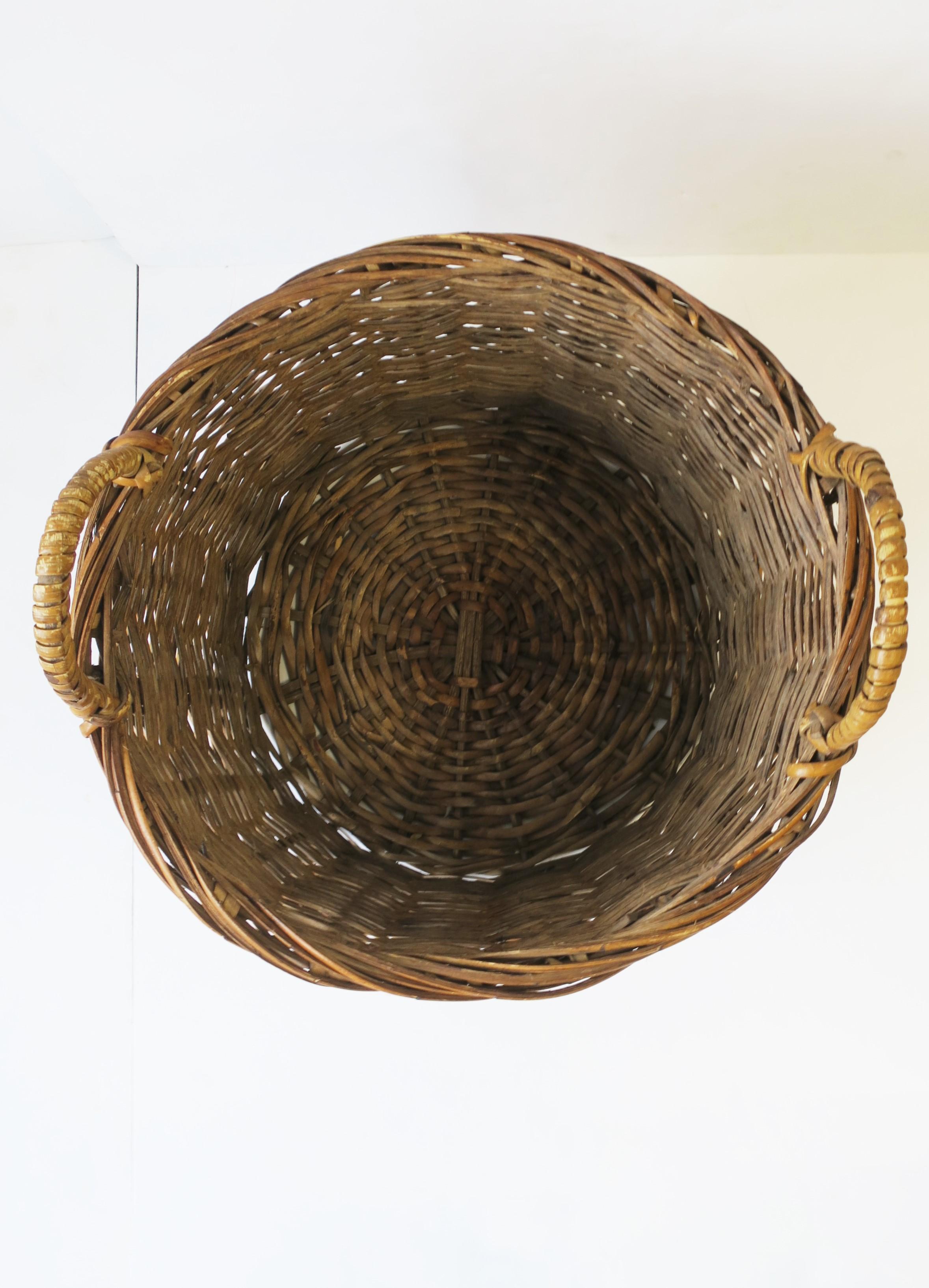 Vintage Wicker Basket, Large 6
