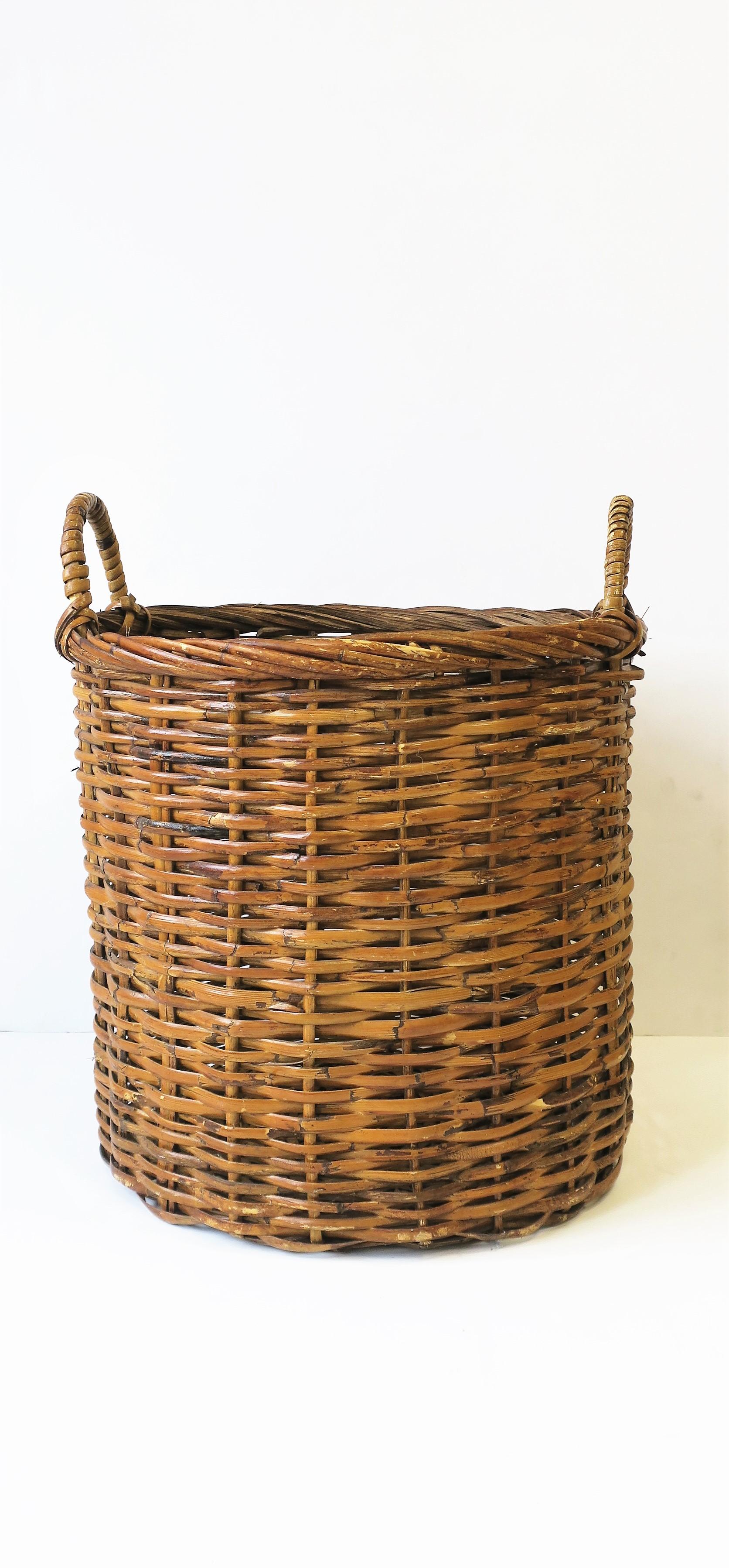 antique wicker baskets