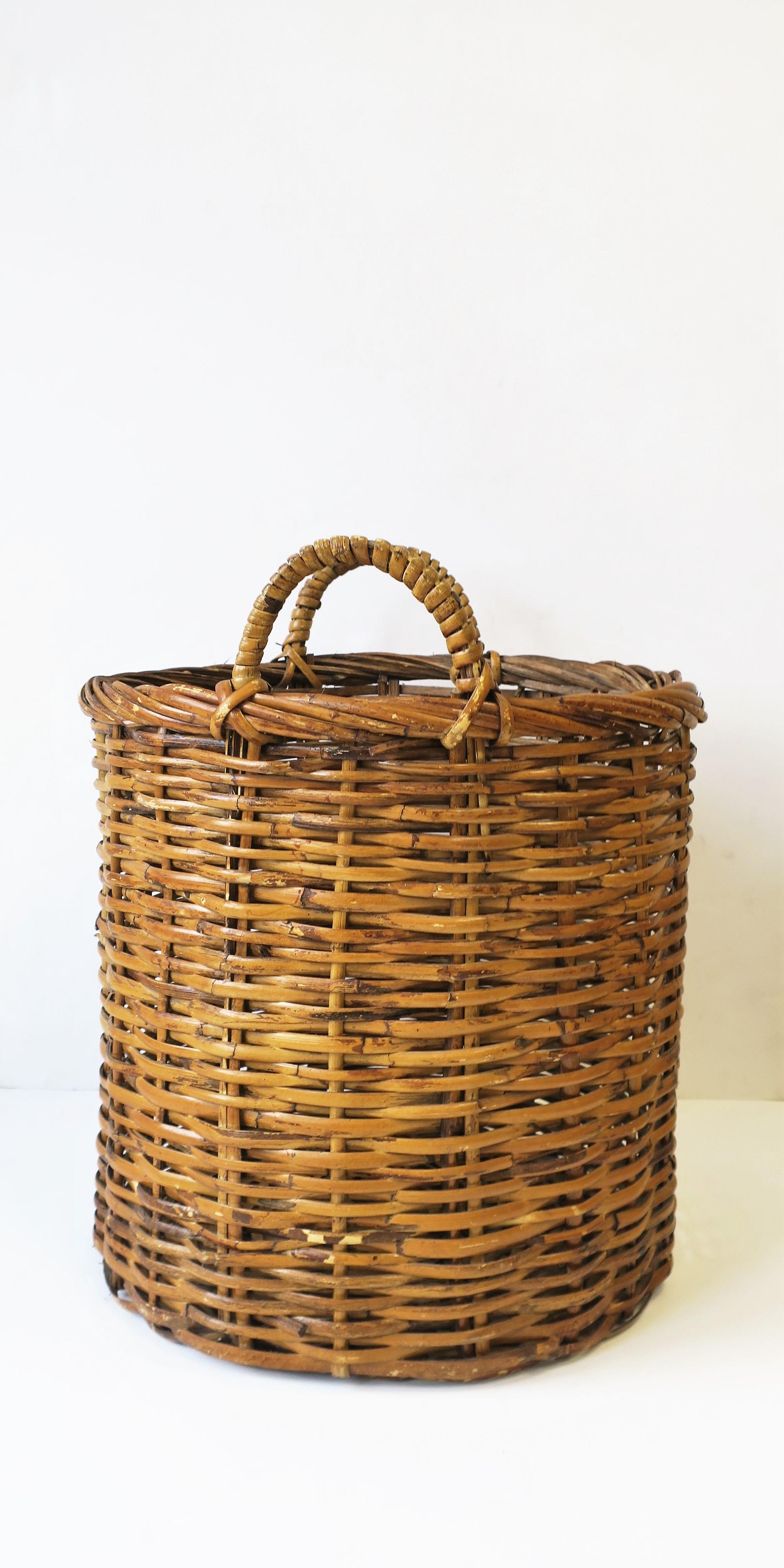 20th Century Vintage Wicker Basket, Large