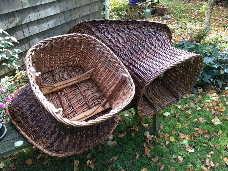 Wicker Bucket Chairs Retro Rattan Egg Chairs In Good Condition For Sale In East Hampton, NY