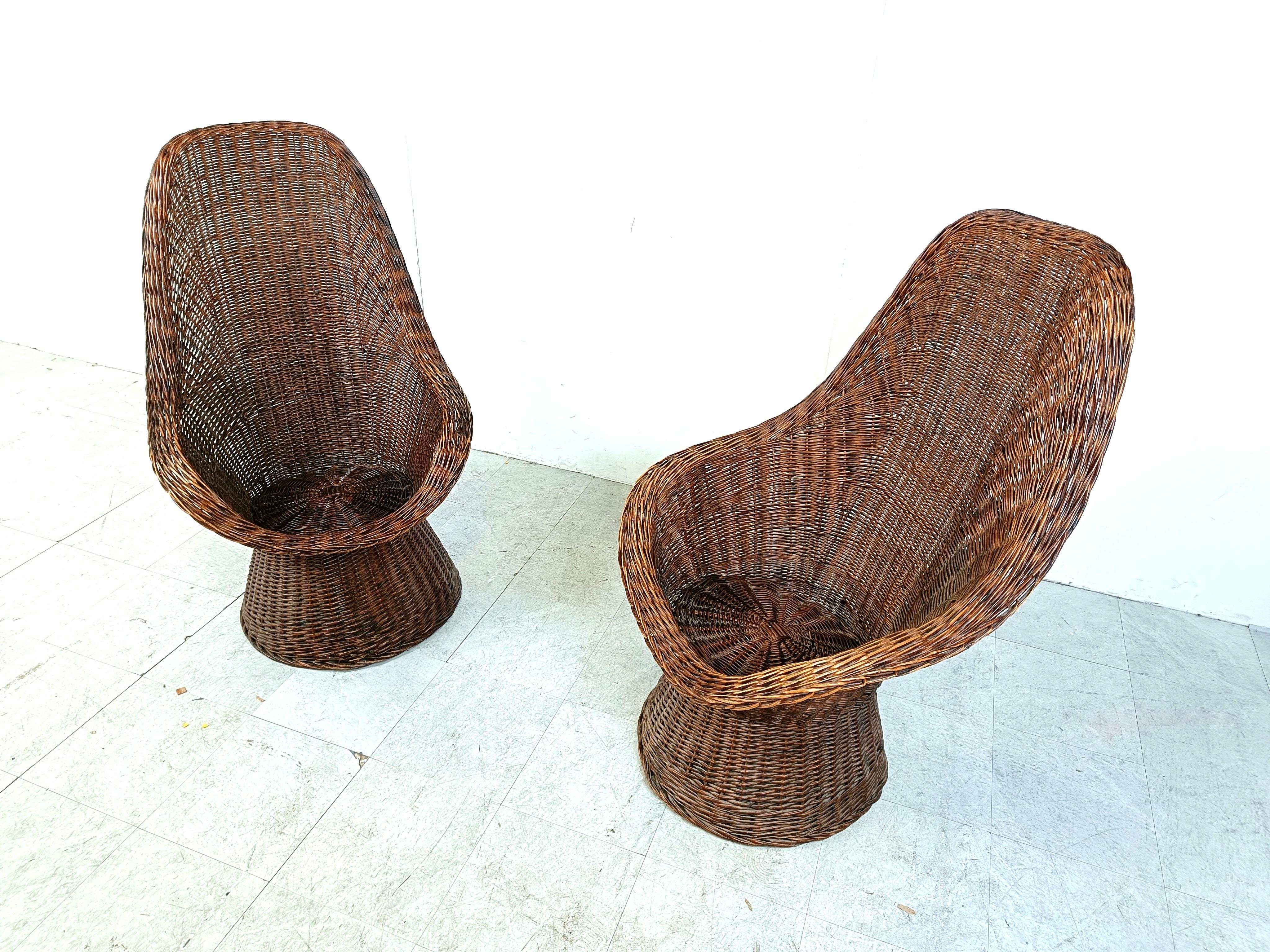 Vintage wicker high back lounge chairs, 1960s In Good Condition For Sale In HEVERLEE, BE