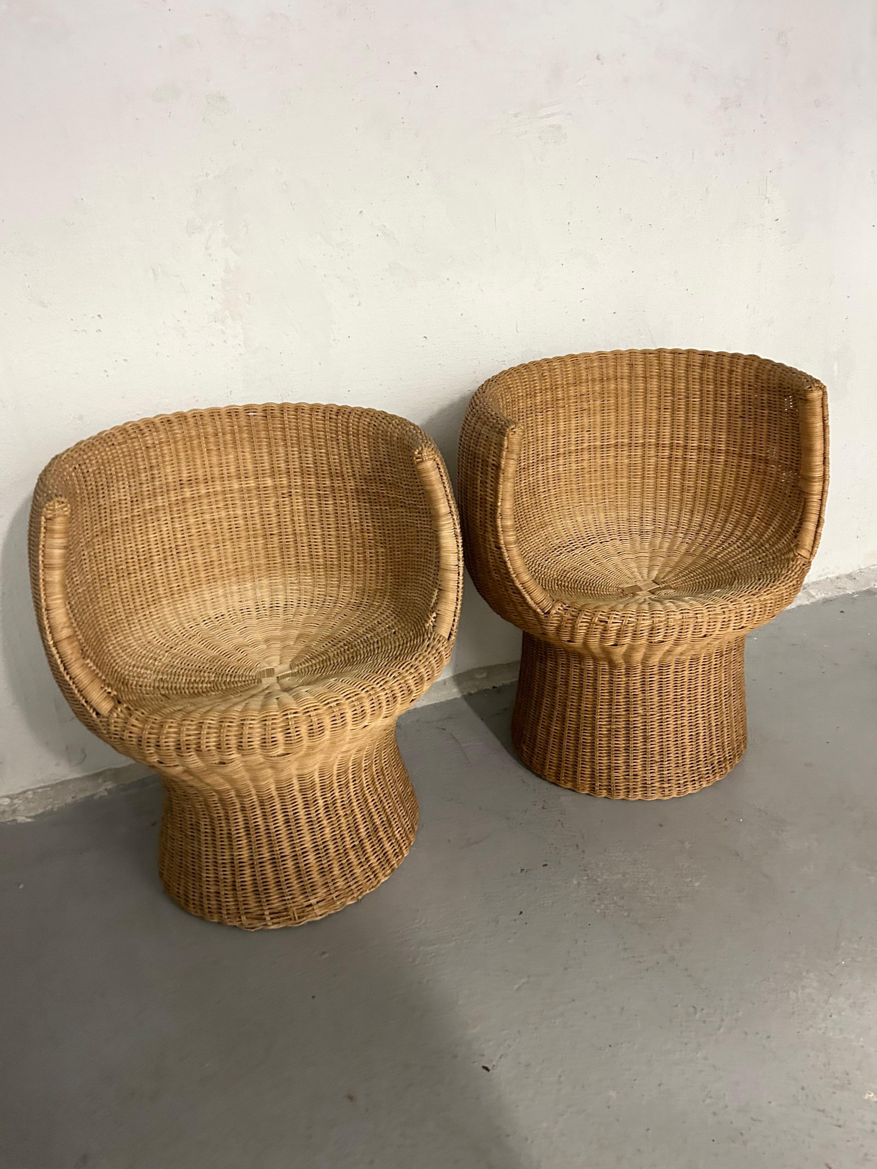 Vintage Wicker Lounge Chairs 1