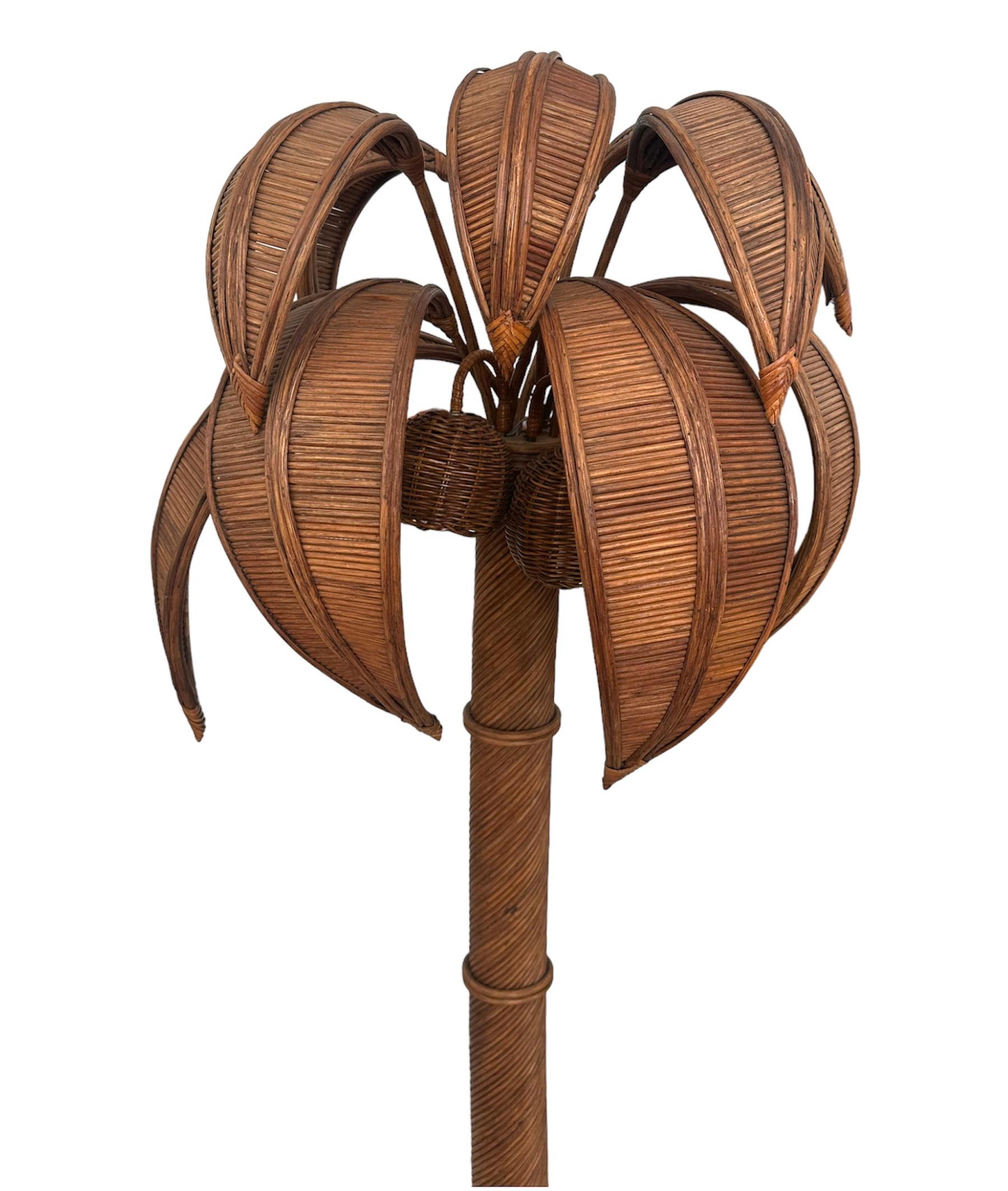 Palm tree floor lamp by Mario Lopez Torres, 1970

Impressive floor light designed by mexican artist Mario Lopez Torres well known for his sculptural wicker creations in the 1970ties which were sold by selected galleries in Europe and the US.