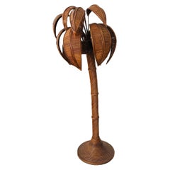 Vintage-Stehlampe aus Korbweide mit Palmenmotiv im Stil von  Mario Lopez Torres