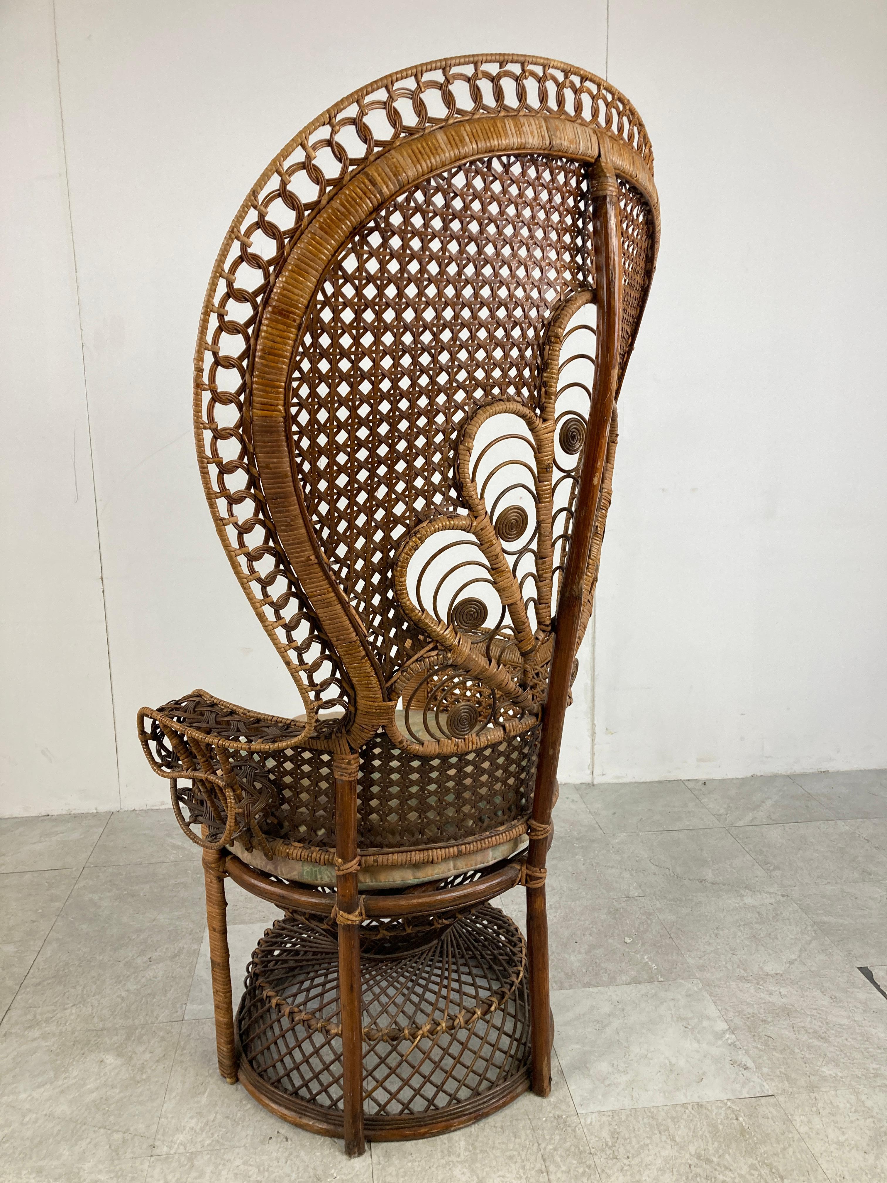 Vintage Wicker Peacock Chair, 1970s 3