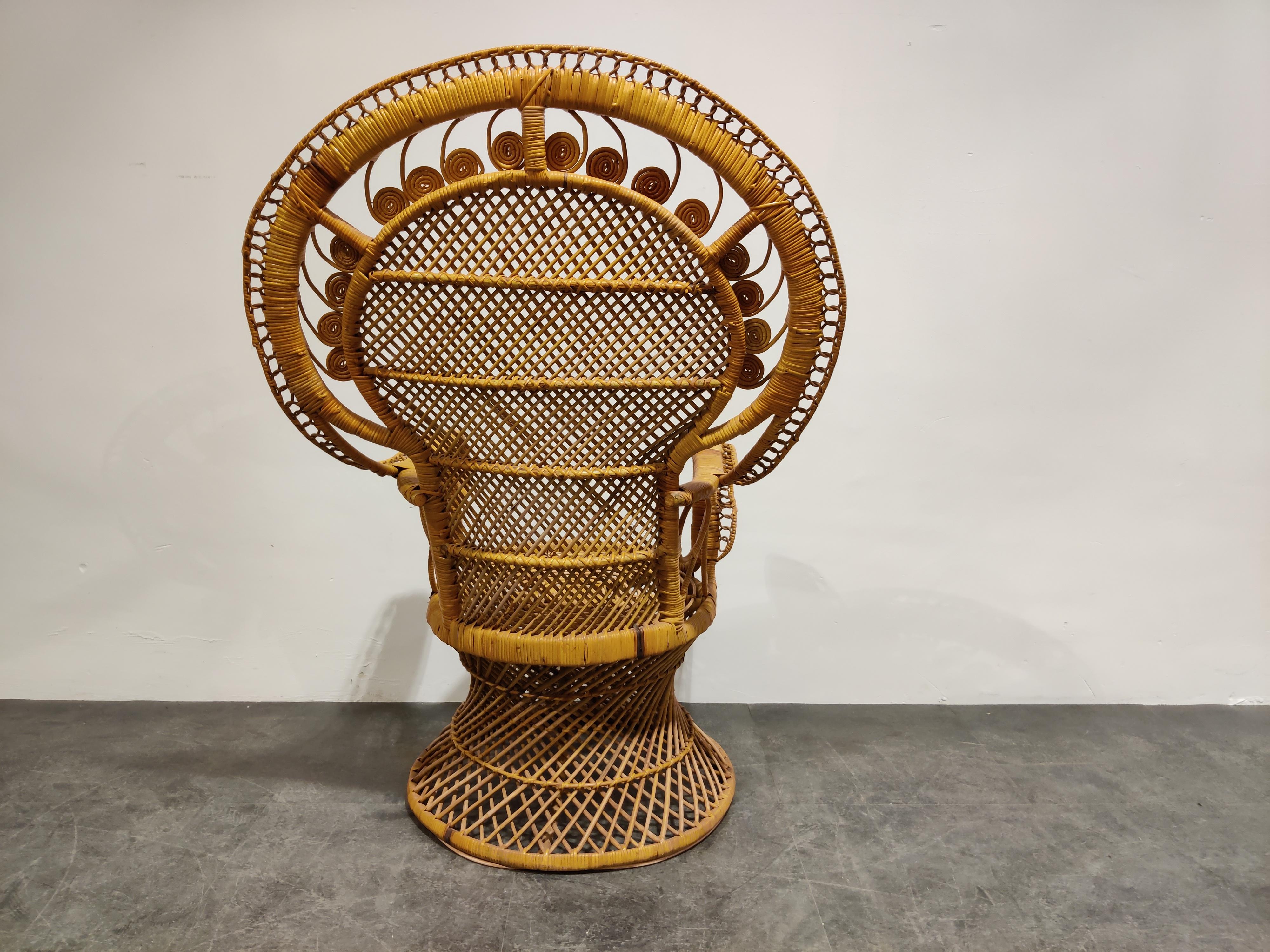 Asian Vintage Wicker Peacock Chair, 1970s