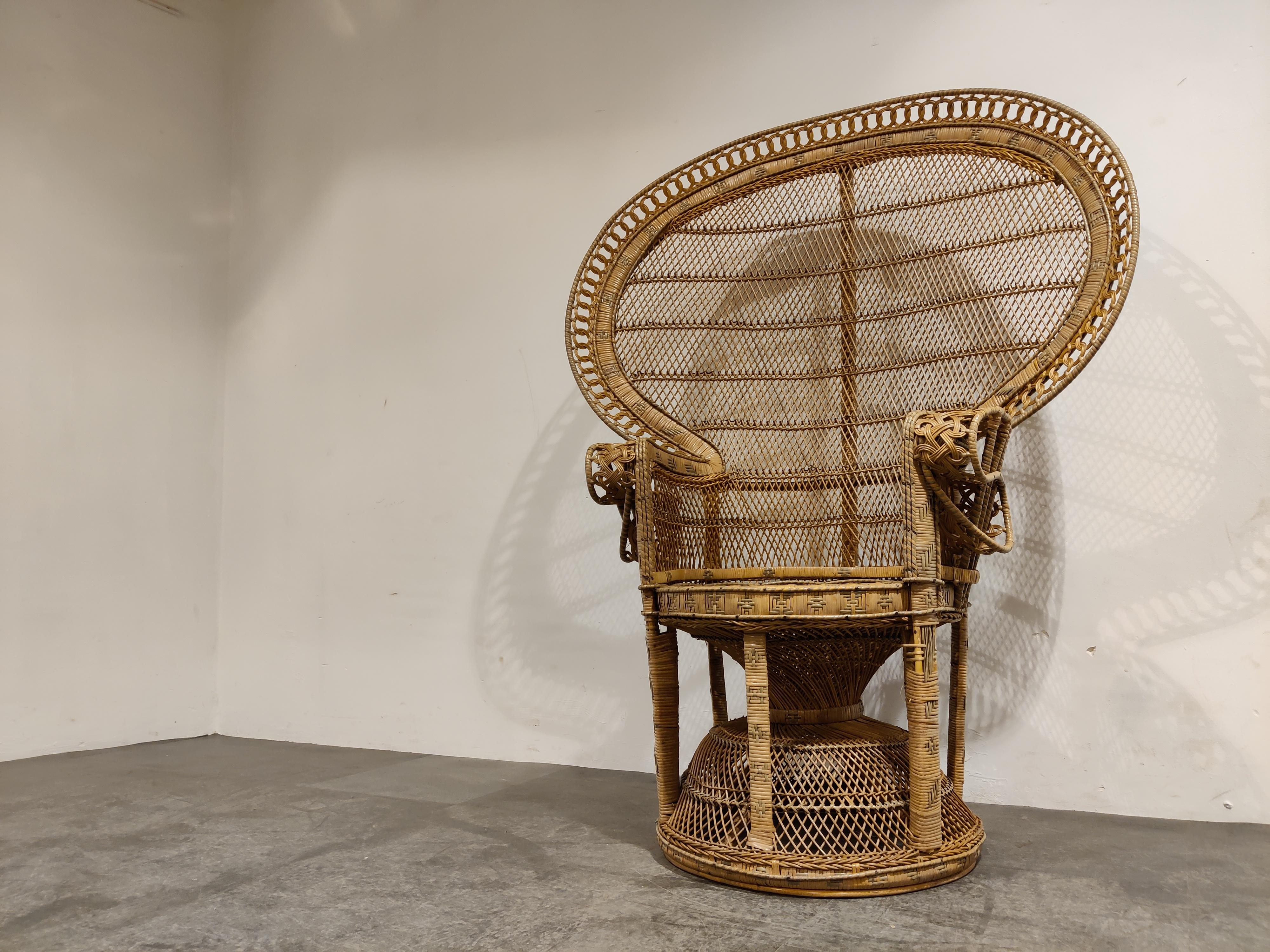 Asian Vintage Wicker Peacock Chair, 1970s