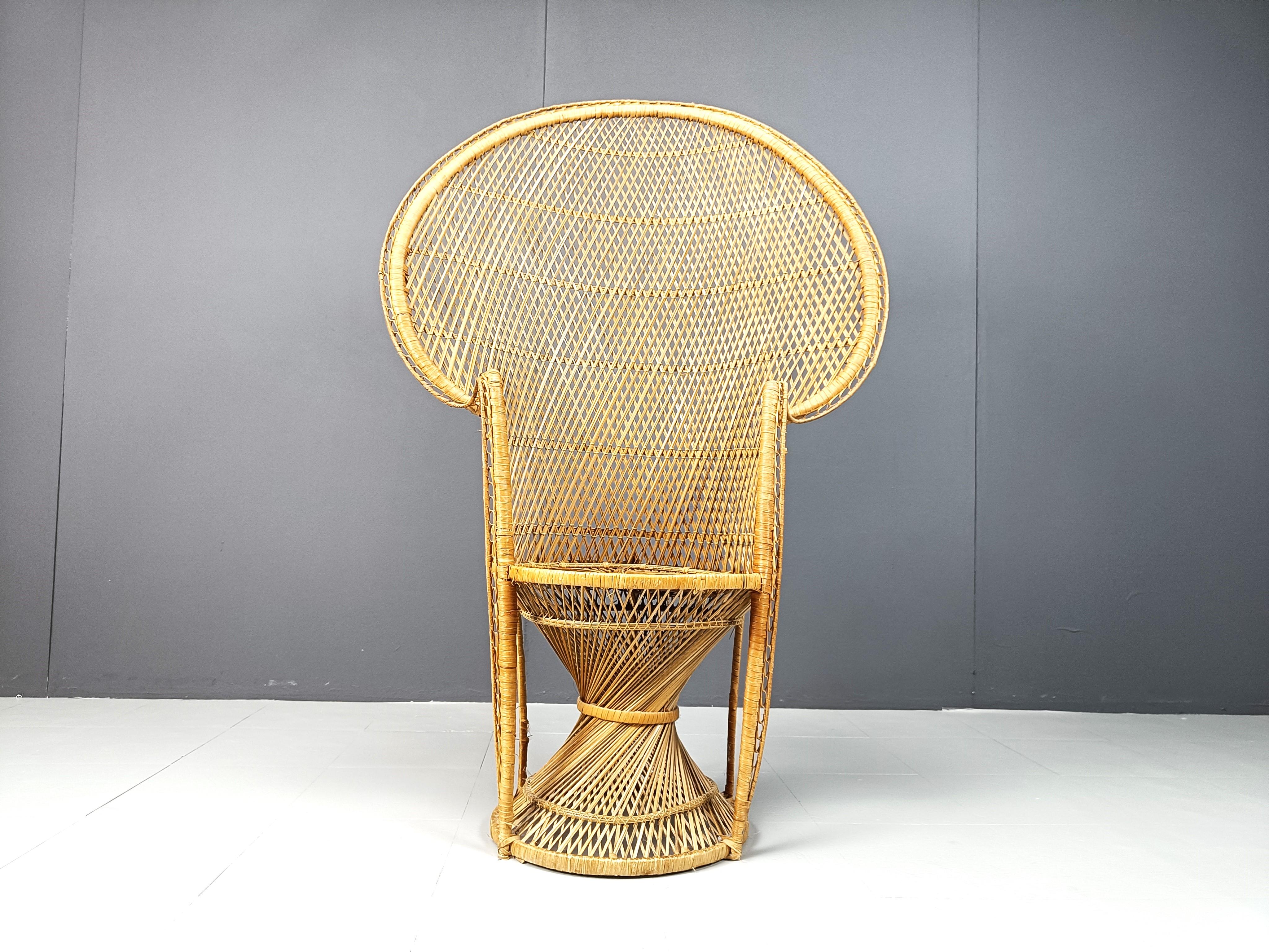 Thai Vintage wicker peacock chair, 1970s For Sale