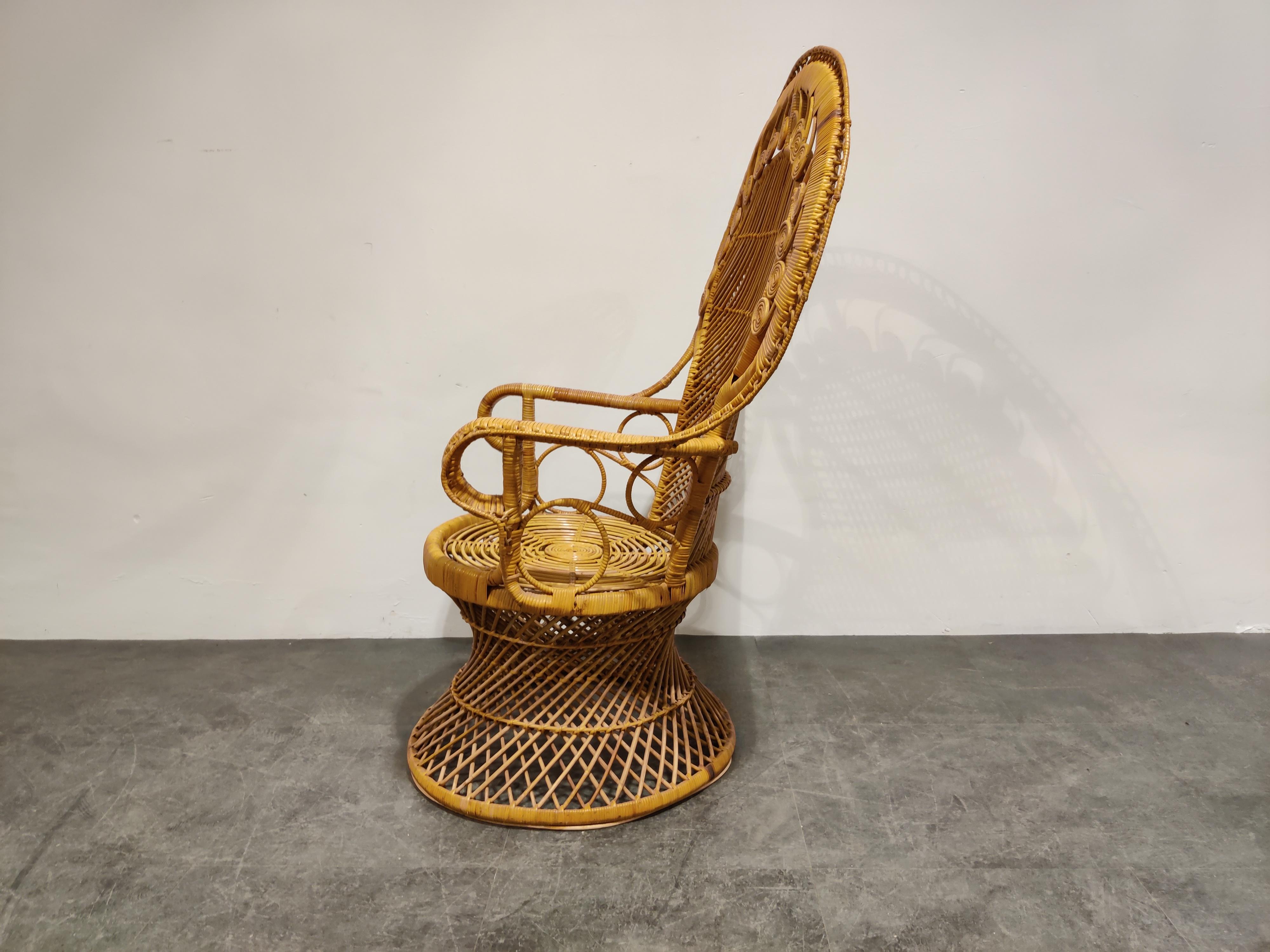 Vintage Wicker Peacock Chair, 1970s In Good Condition In HEVERLEE, BE