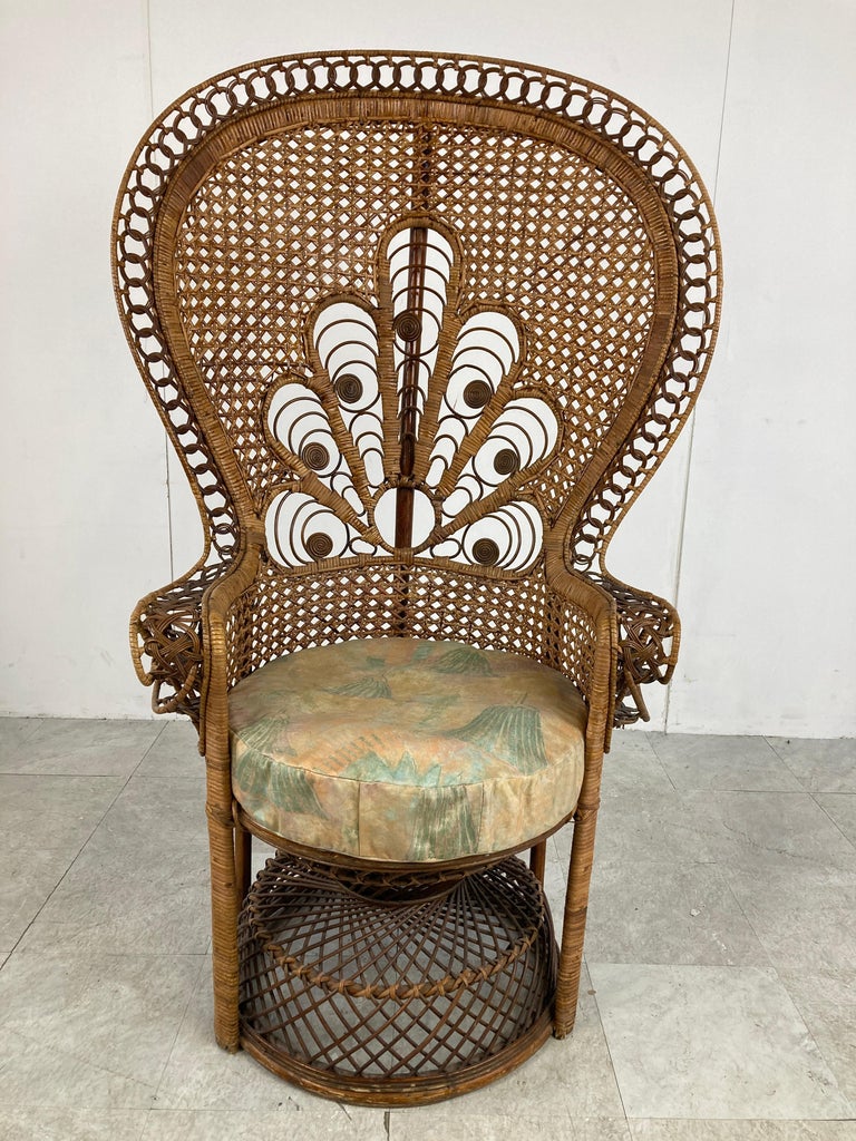 Vintage Wicker Peacock Chair, 1970s For Sale at 1stDibs