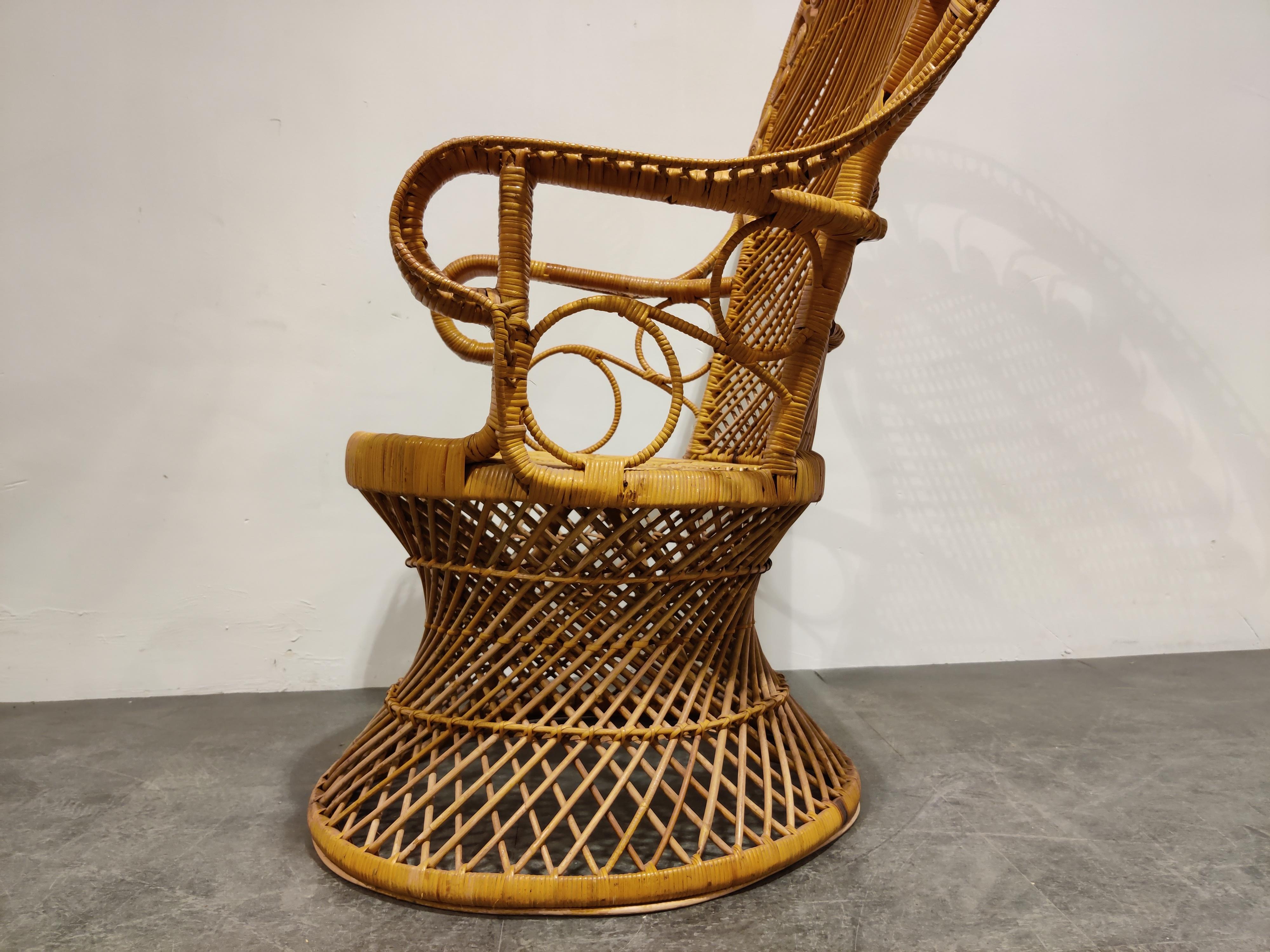 Late 20th Century Vintage Wicker Peacock Chair, 1970s