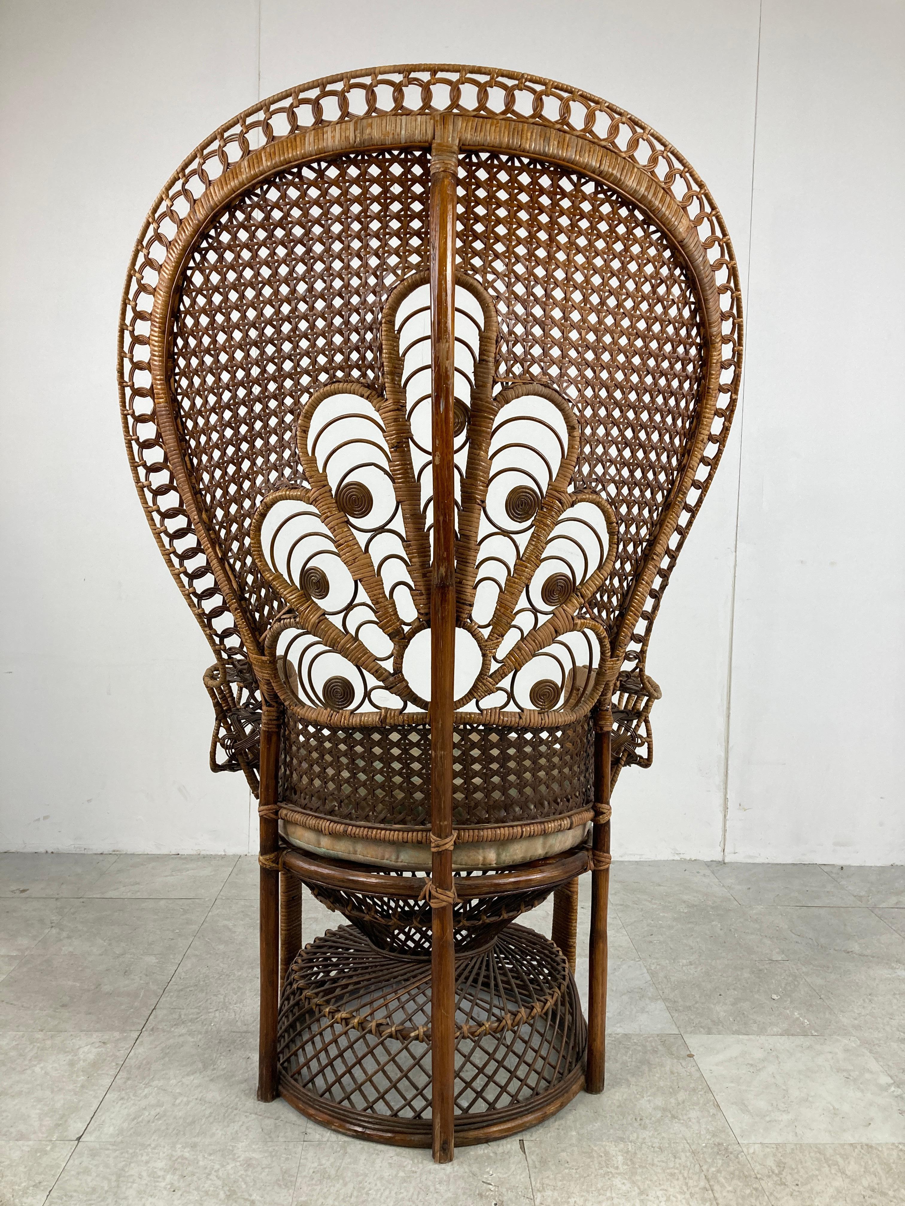 Vintage Wicker Peacock Chair, 1970s 2