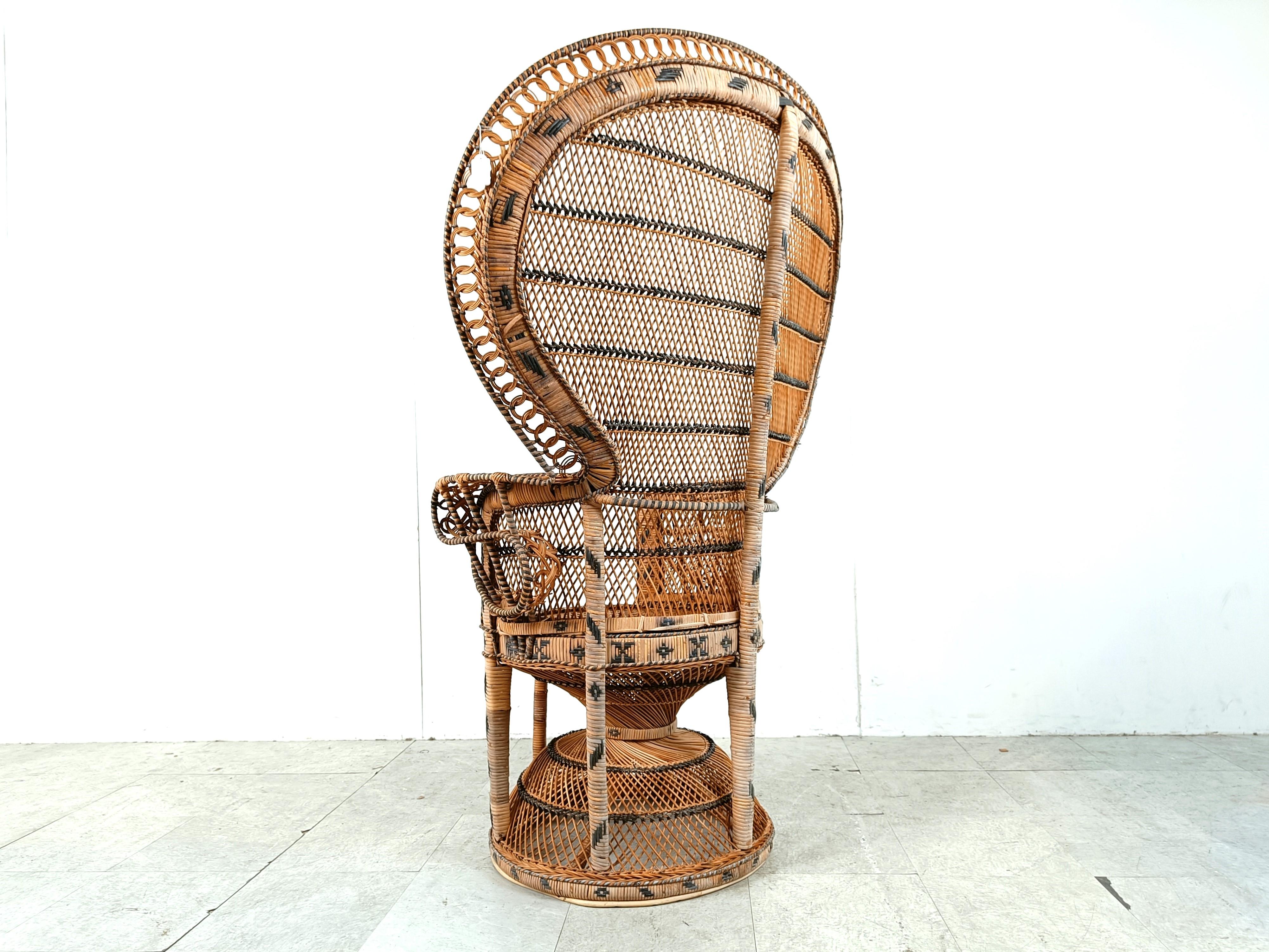 Vintage wicker peacock chair, 1970s 2