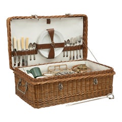 Vintage Wicker Picnic Basket, Four Person Picnic Set