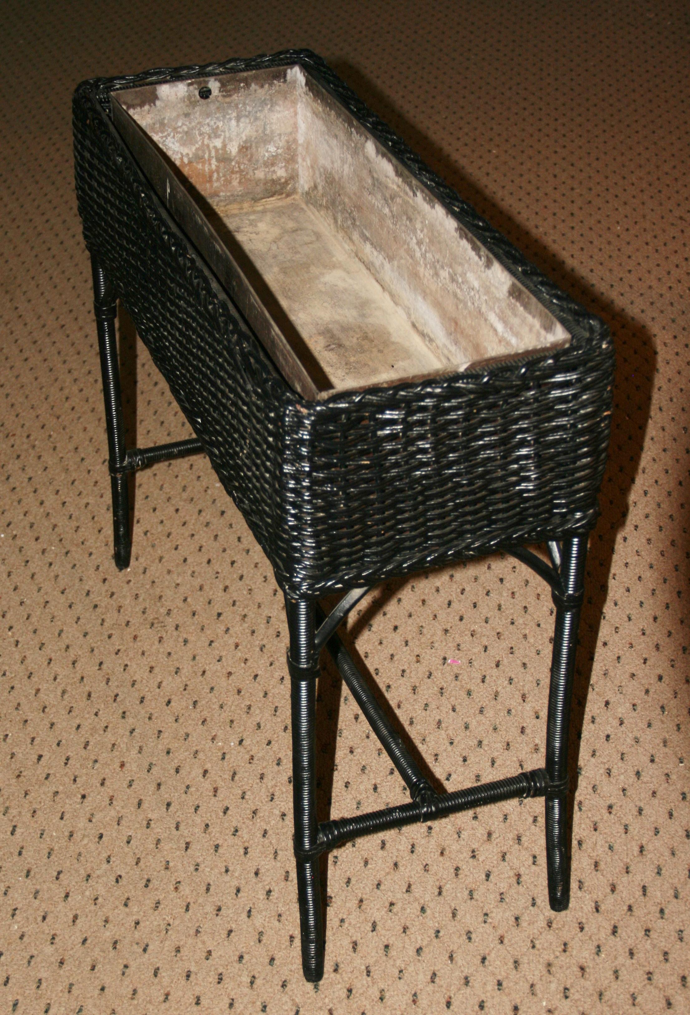 Vintage Wicker Plant Holder with Metal Liner For Sale 2