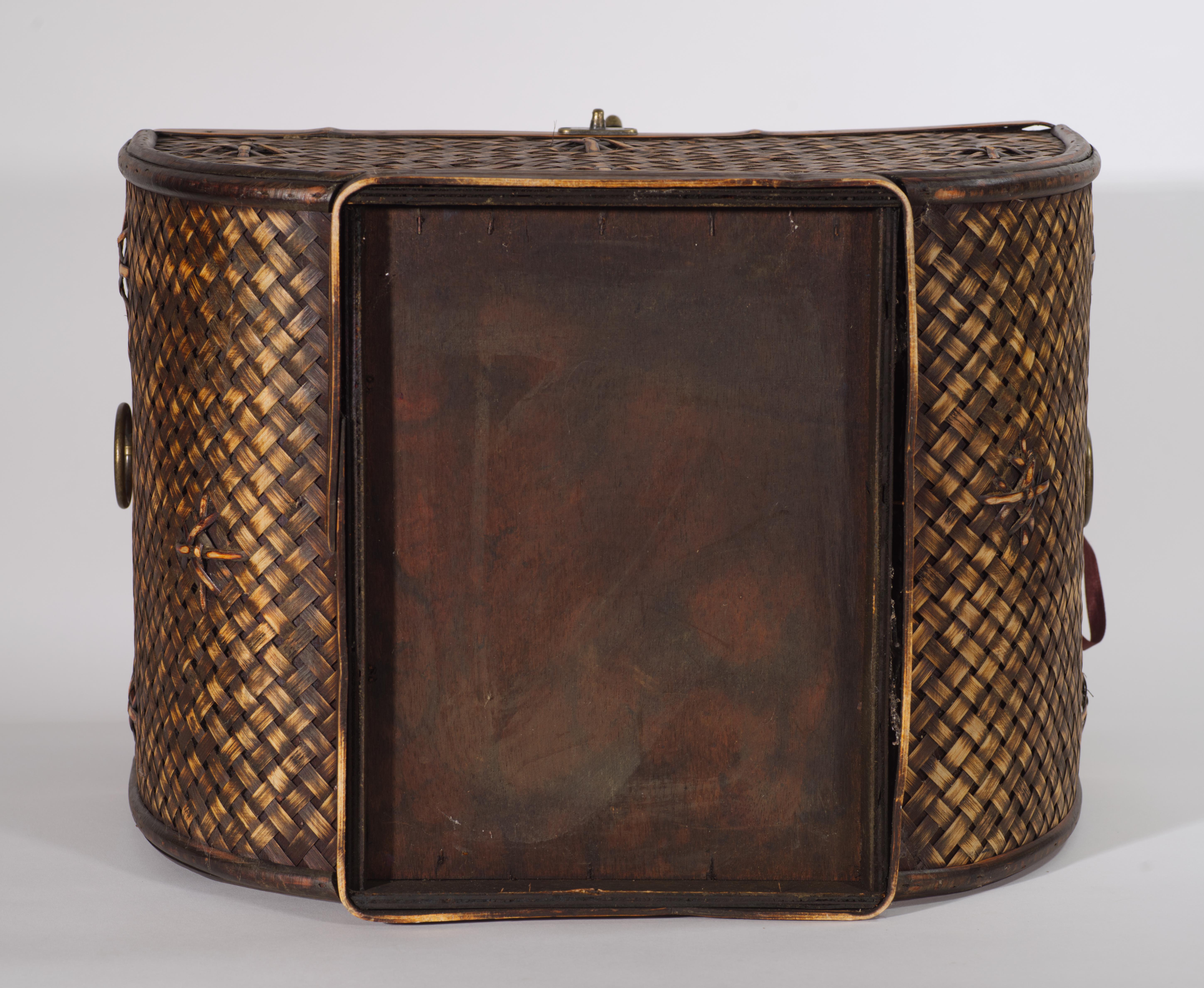 Cesto con coperchio in vimini, rattan e Wood, stile rustico francese in vendita 3