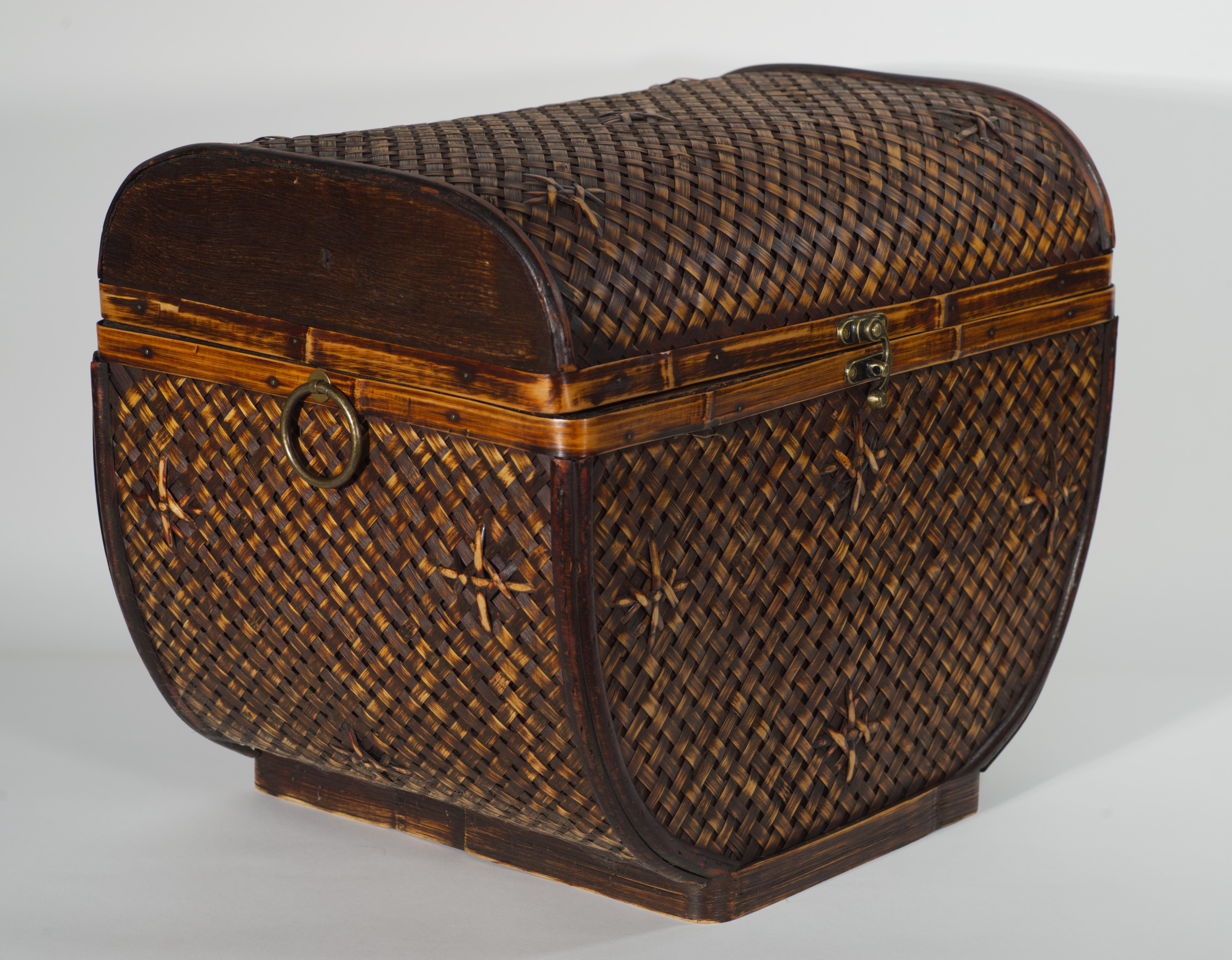 Cesto con coperchio in vimini, rattan e Wood, stile rustico francese in vendita 1