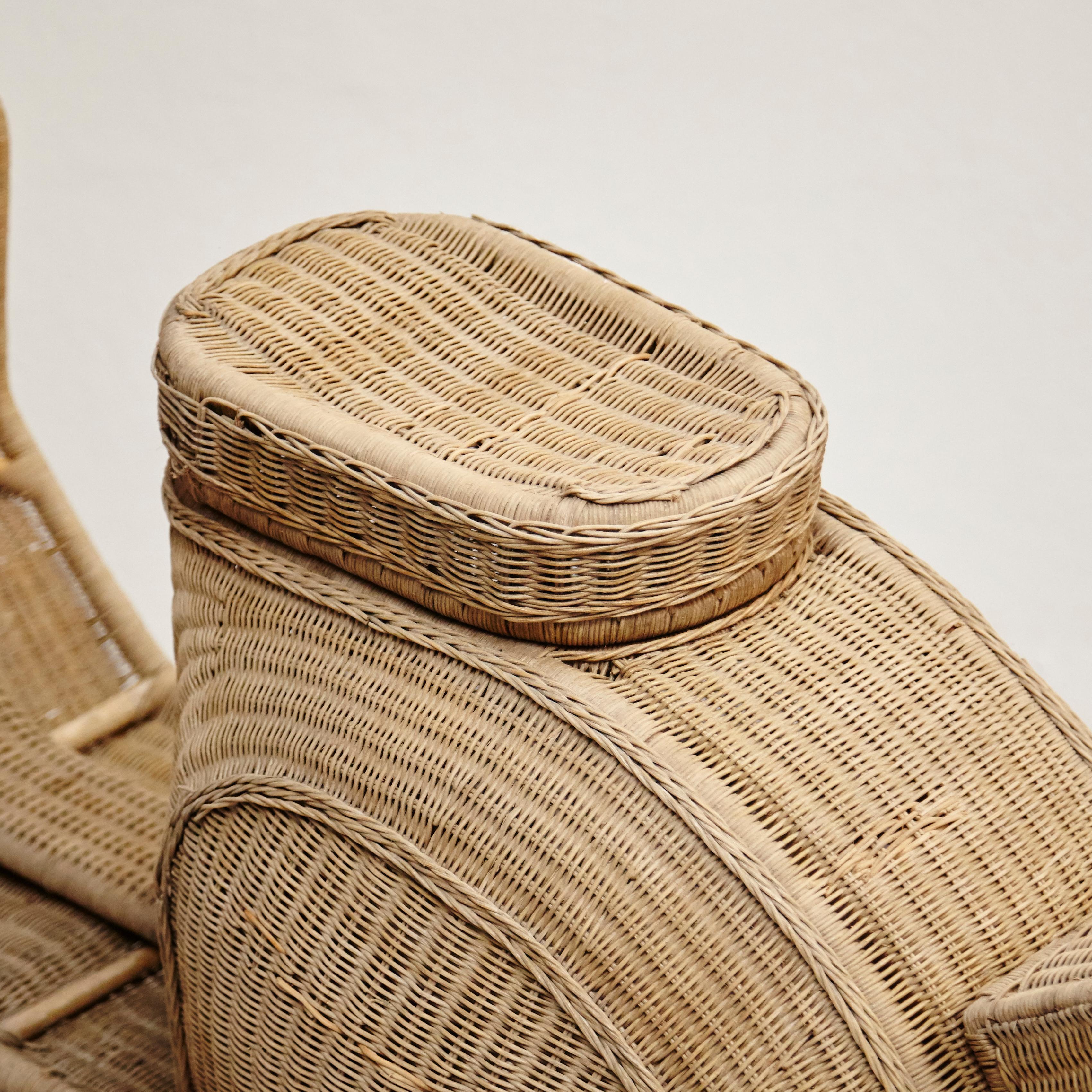 Vintage Wicker Rattan Vespa Real Size, circa 1970 11