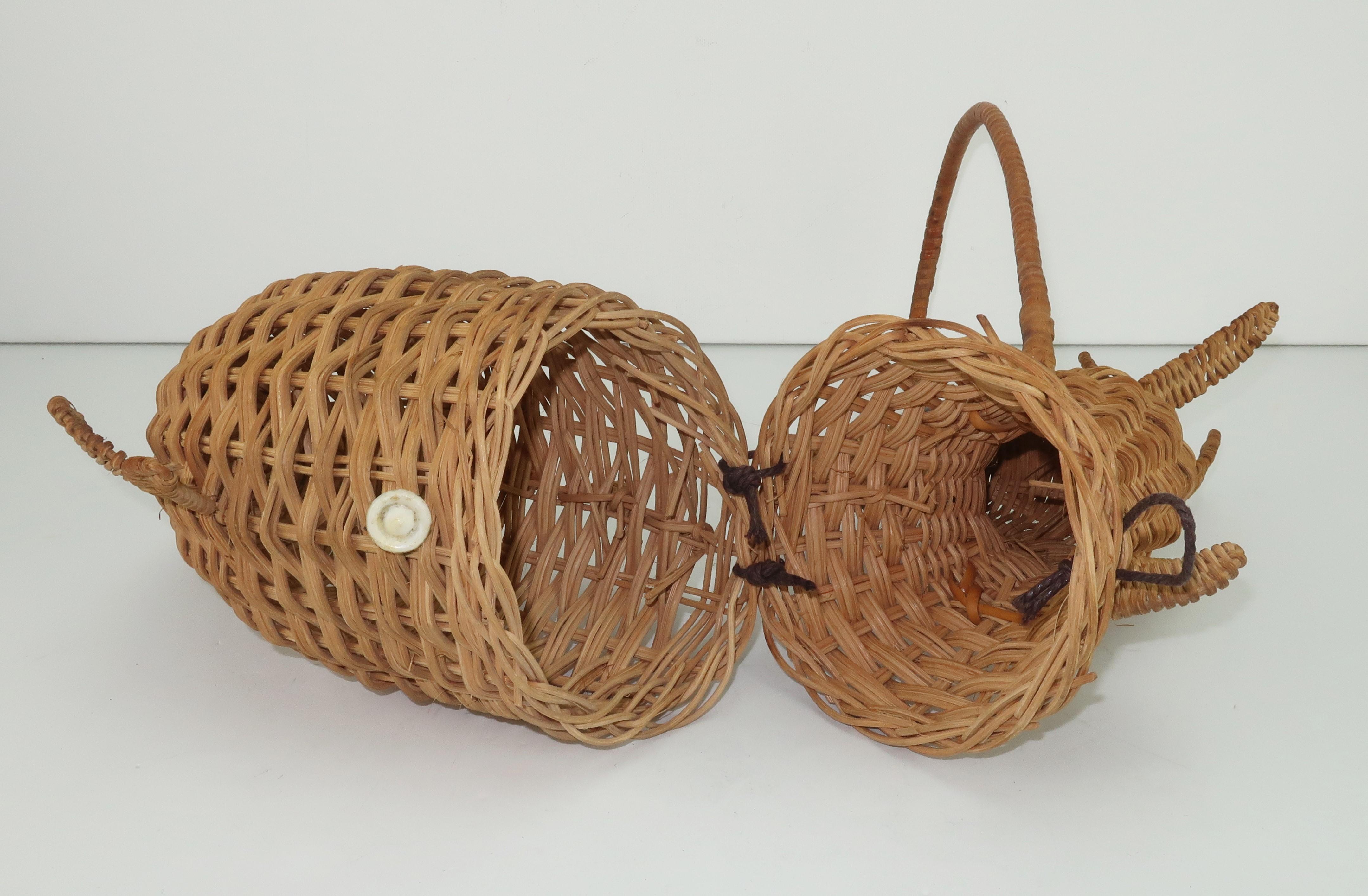 Vintage Wicker Seahorse Novelty Basket Handbag 1