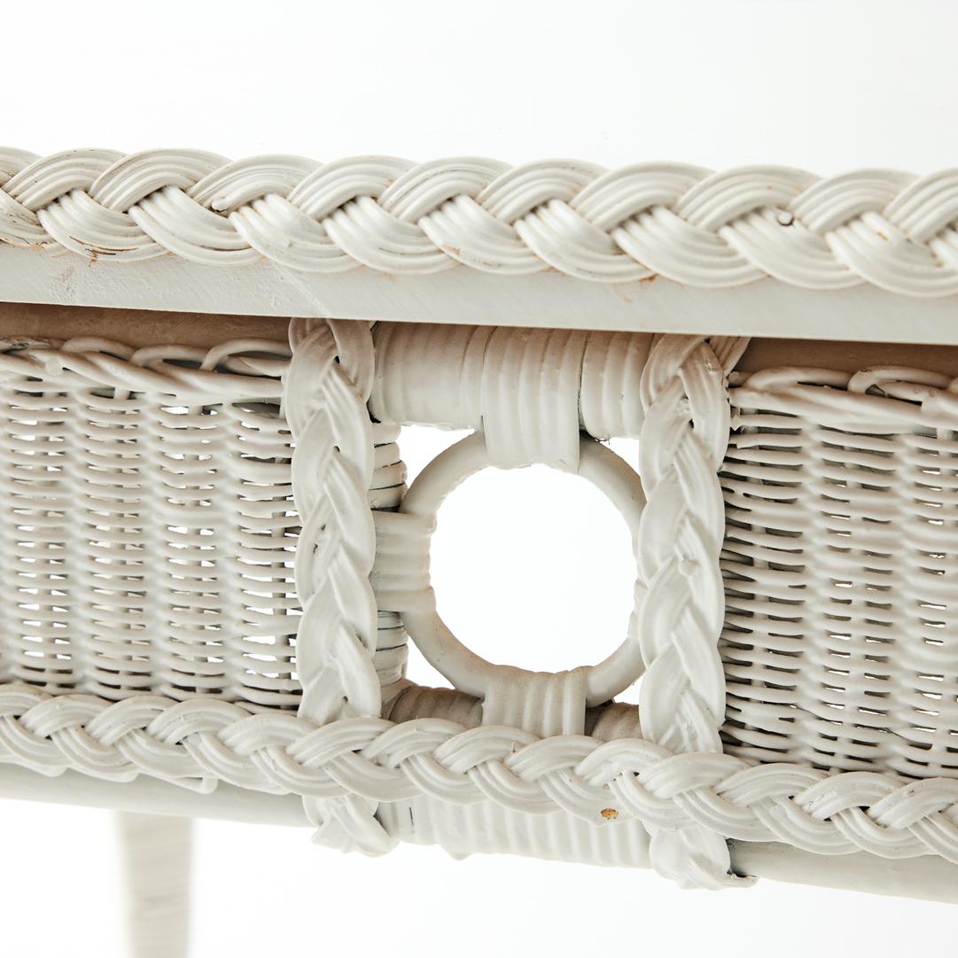 Vintage Wicker Tisch im Angebot 2