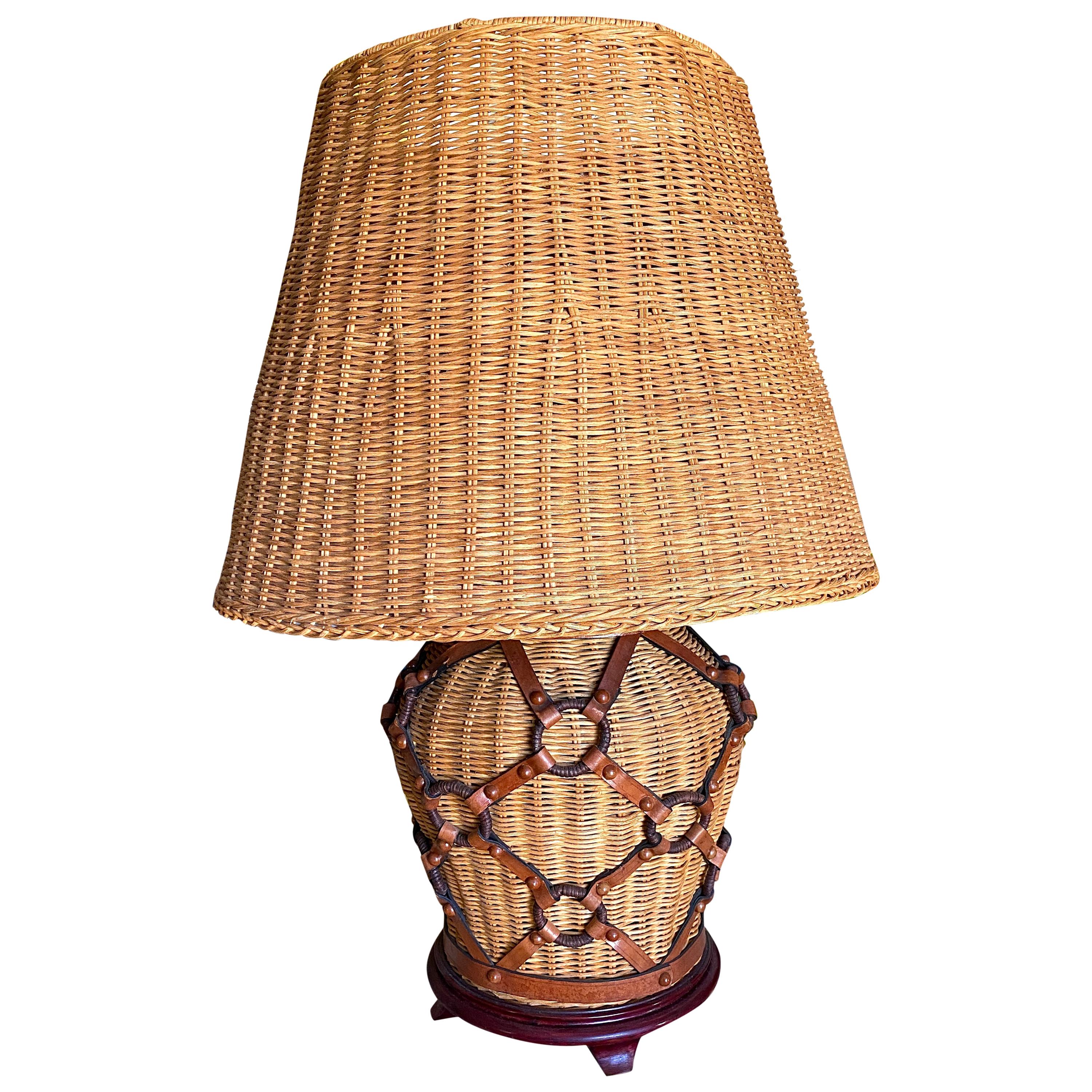 Vintage Wicker Table Lamp