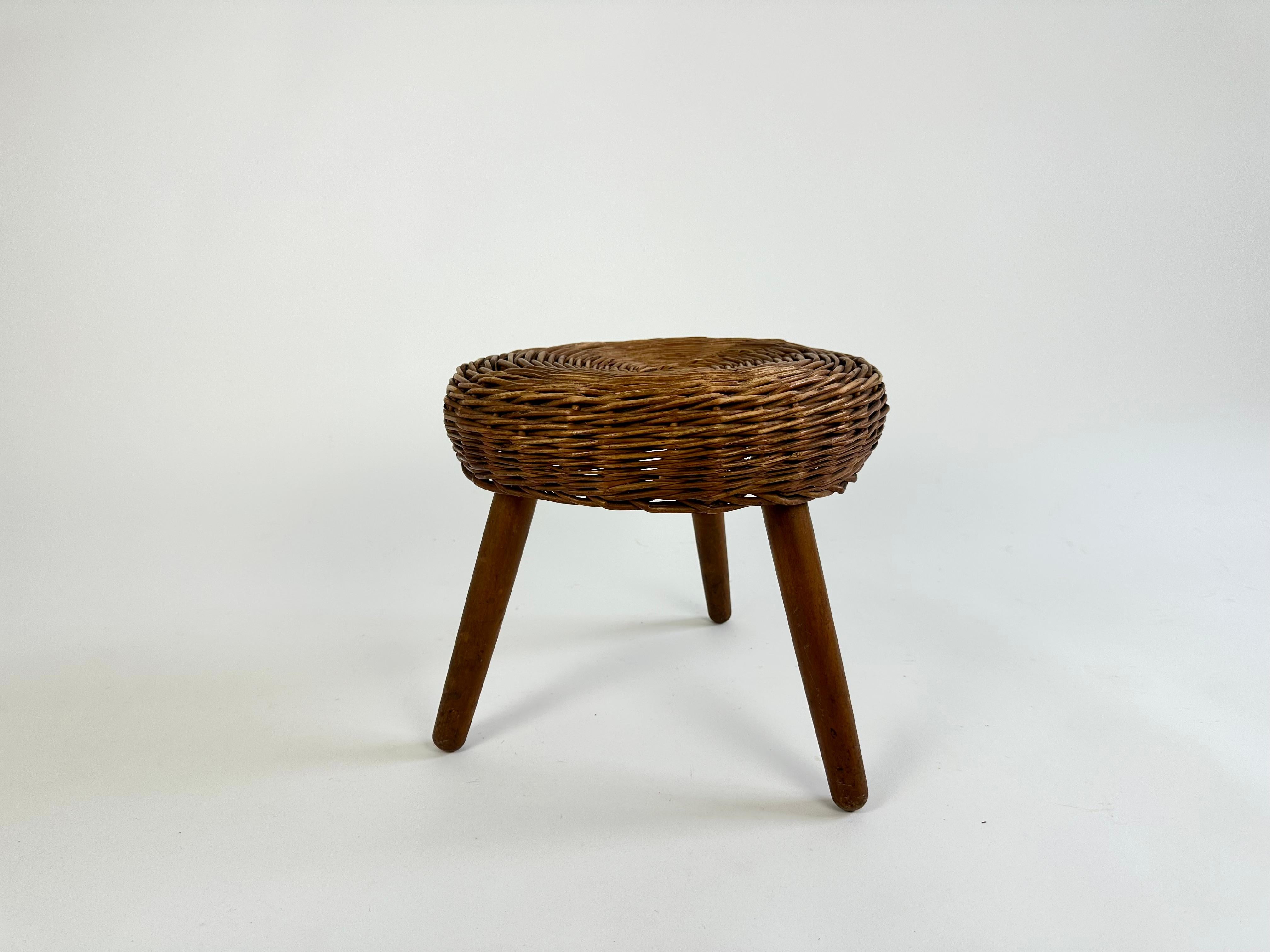 Vintage wicker tripod stool in the manner of Tony Paul For Sale 5