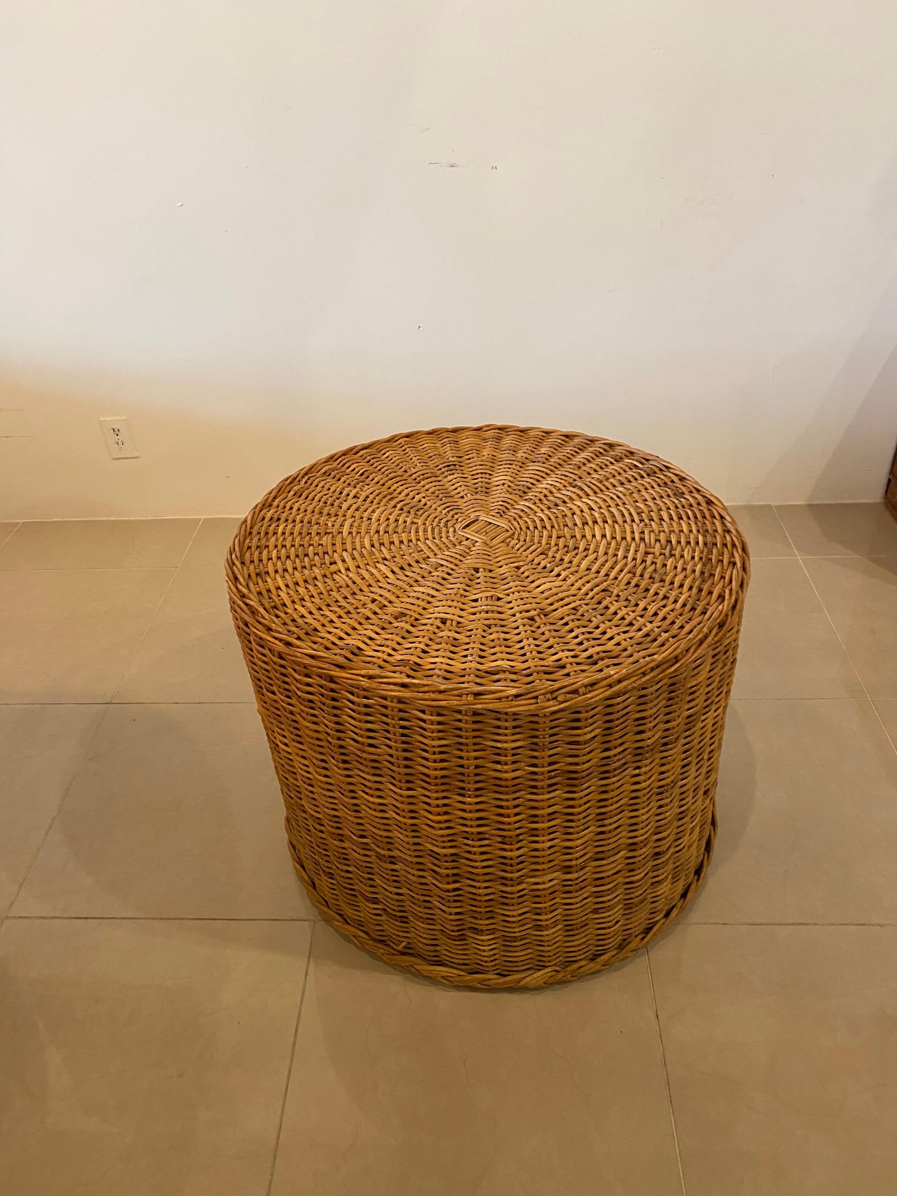 Lovely vintage braided wicker table by Wicker Works No defects. Very study! If you would like another shipping quote please let me know and I'm happy to get you one.