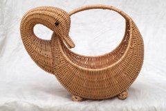 Vintage Wicker Woven Duck Swan ? Bird Motif Basket with Handle