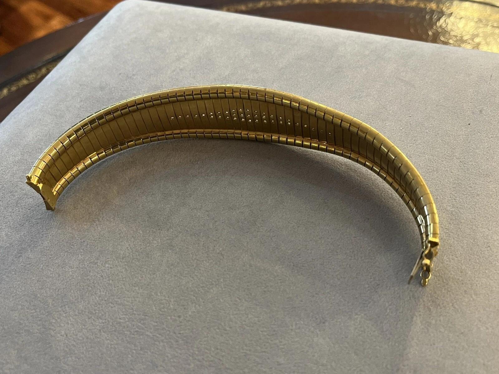 Bracelet large vintage avec diamants en or jaune 18k Pour femmes en vente