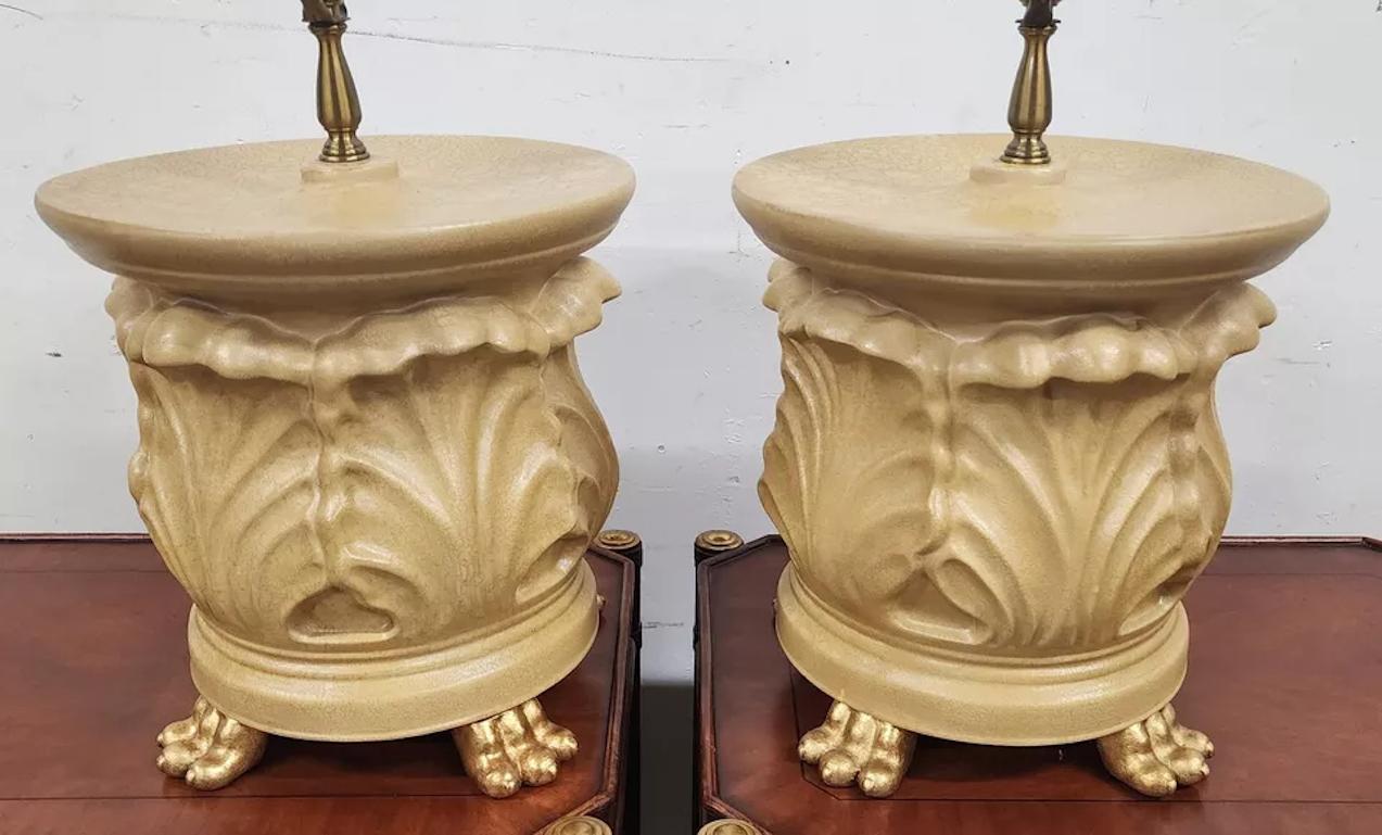Wildwood Lamps d'epoca in ceramica dorata con piedini a zampa di gallina Coppia in vendita 7