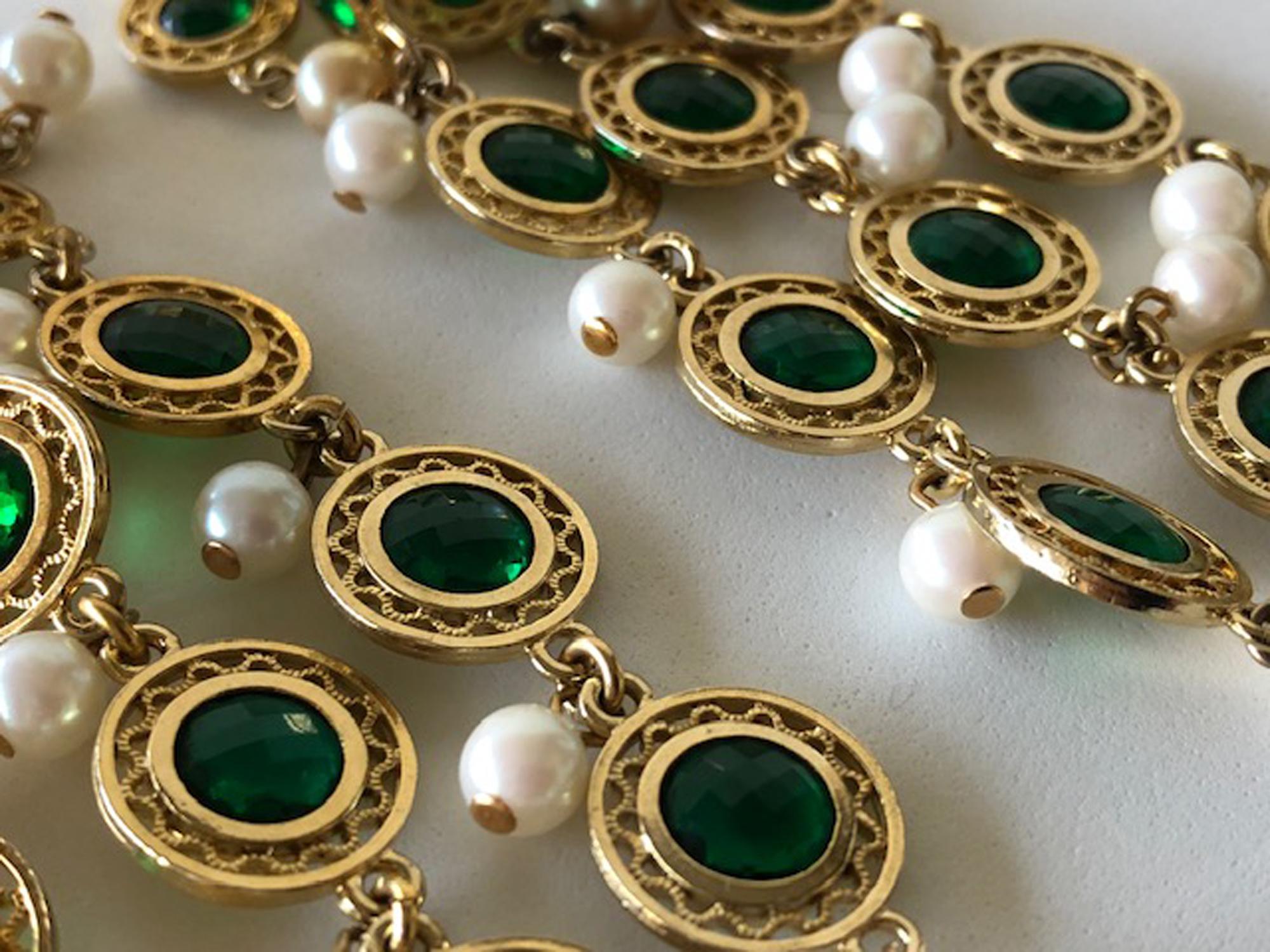 Women's Vintage Faux Emerald and Pearl Fringe Statement Earrings 