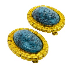 Vintage WILLIAM DE LILLO Goldfarbene Skarabäusglas-Designer-Laufsteg-Ohrclips an Ohrringen, Vintage