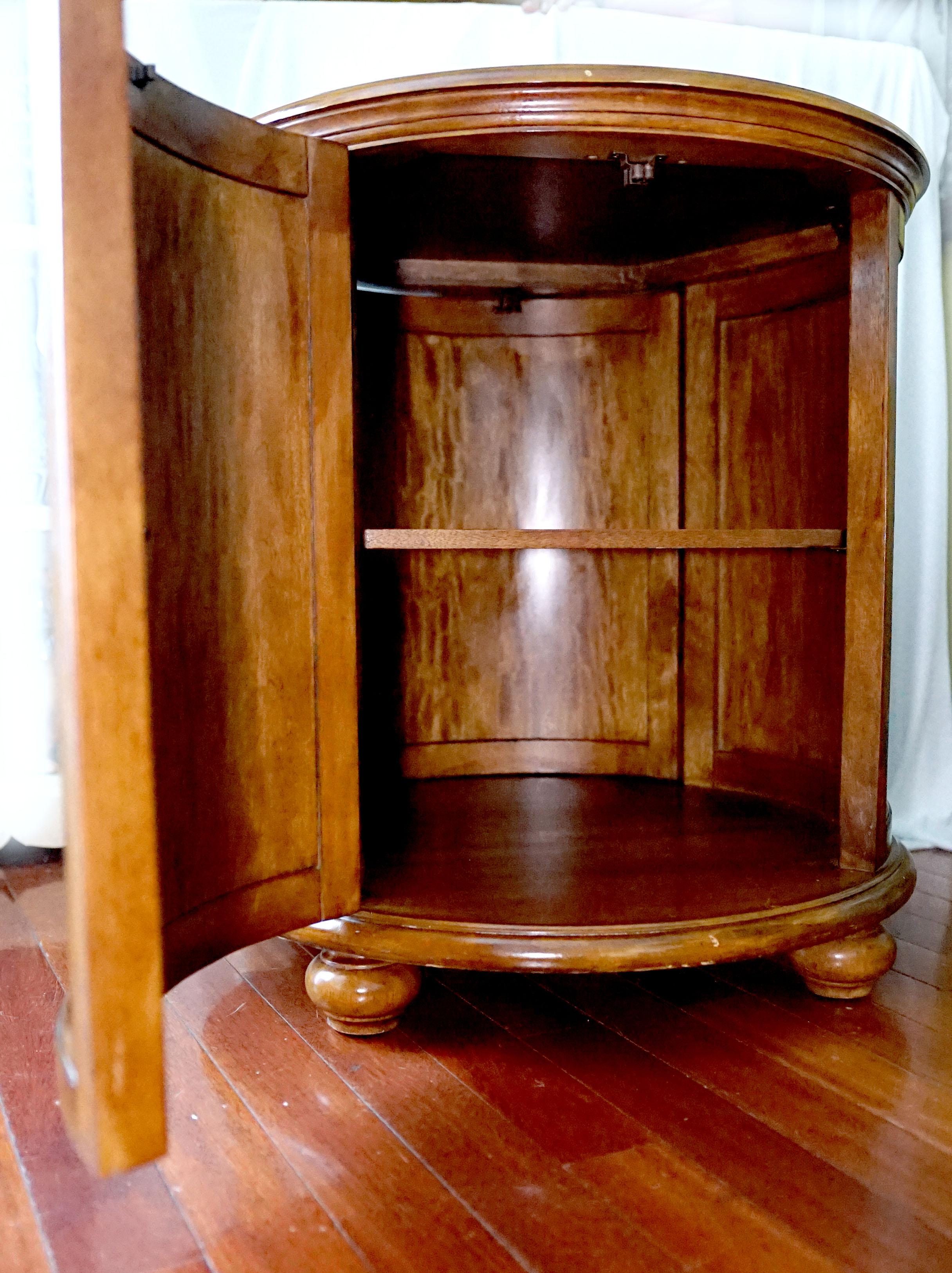 Vintage William IV Style Schnadig Burl Wood Cabinet 1