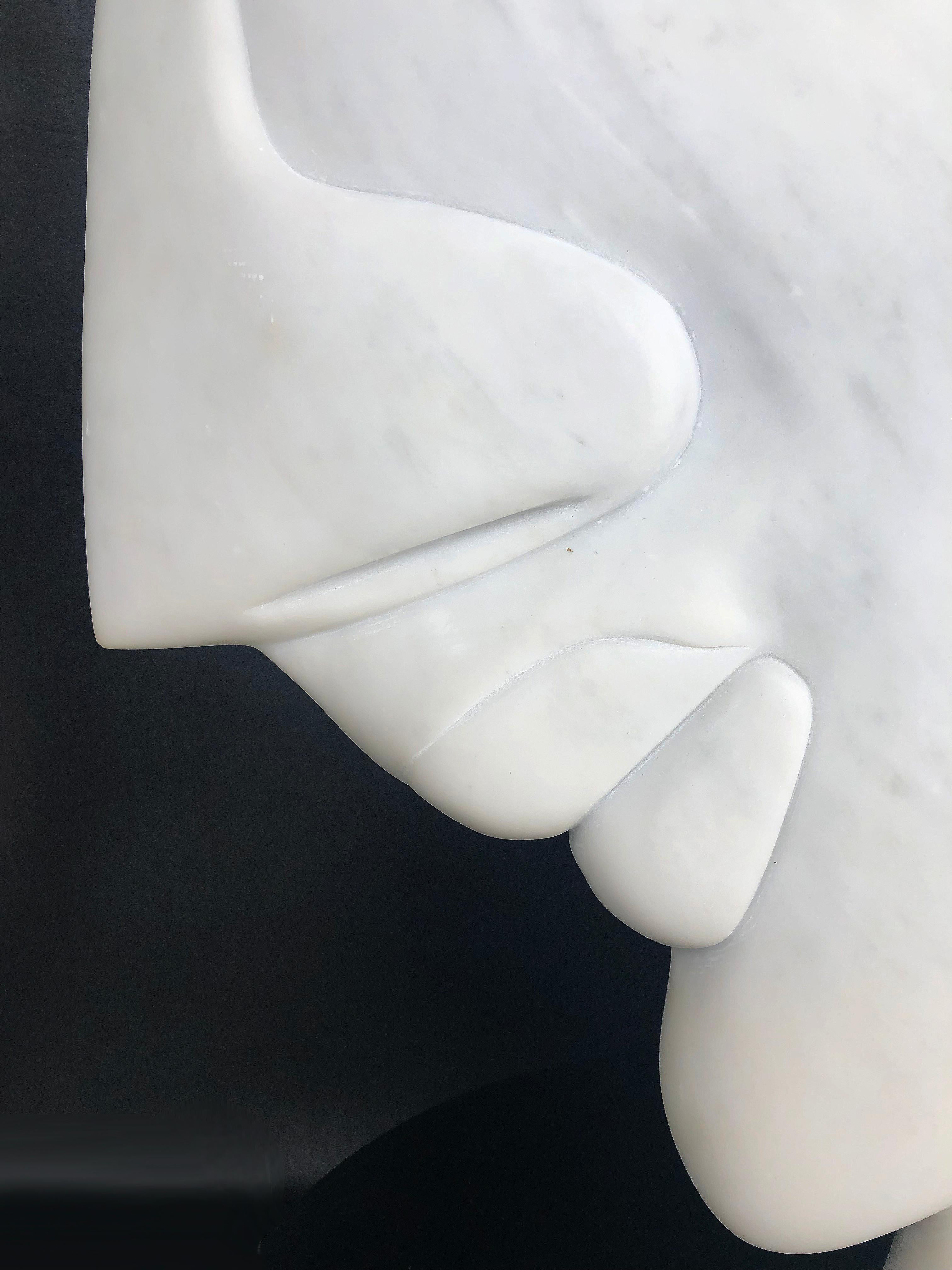 Vintage William P. Katz Abstract Carved Marble Sculpture Signed WPK  In Good Condition For Sale In Miami, FL