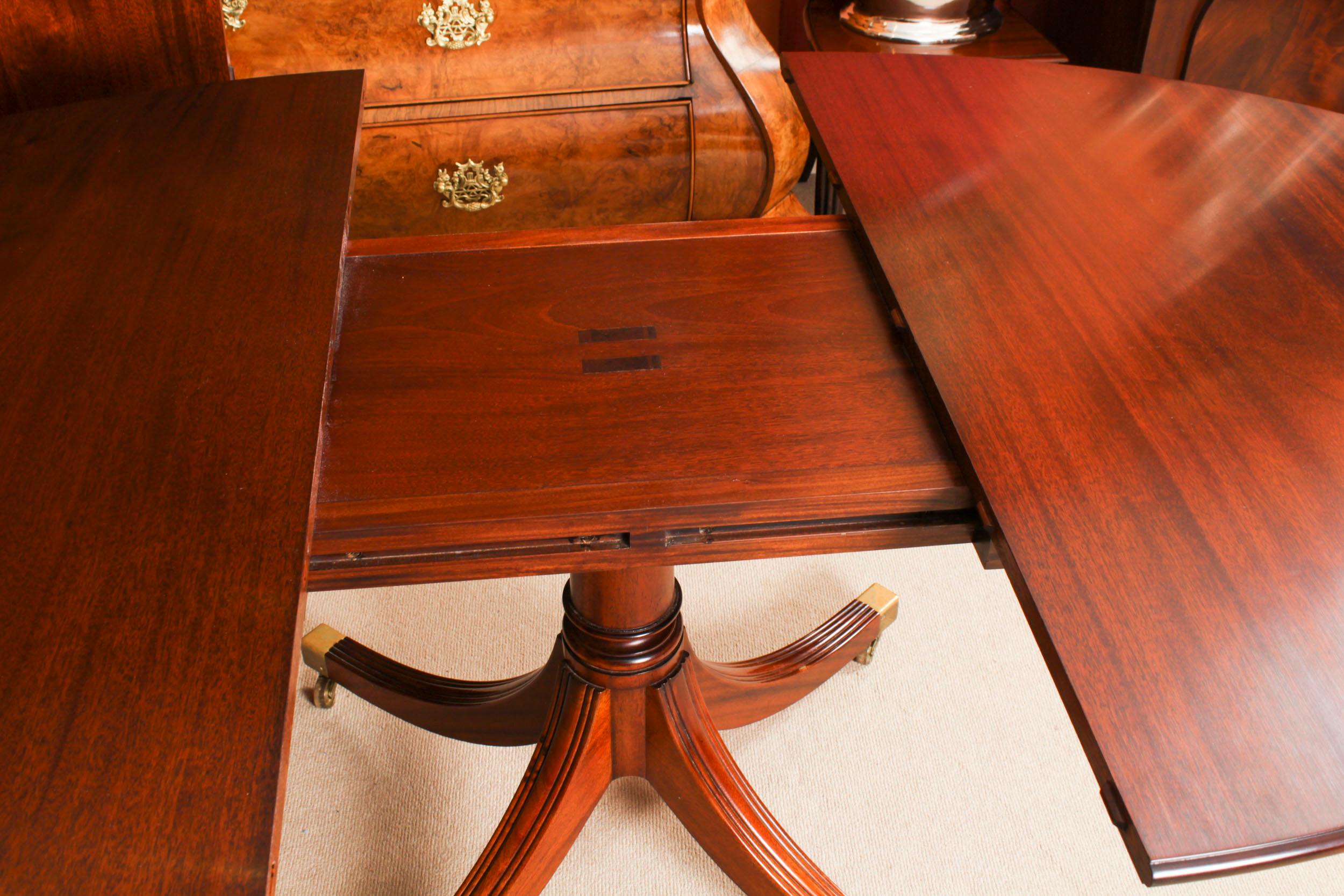 Vintage William Tillman Regency Dining Table & 6 Regency Revival Chairs 20th C 5