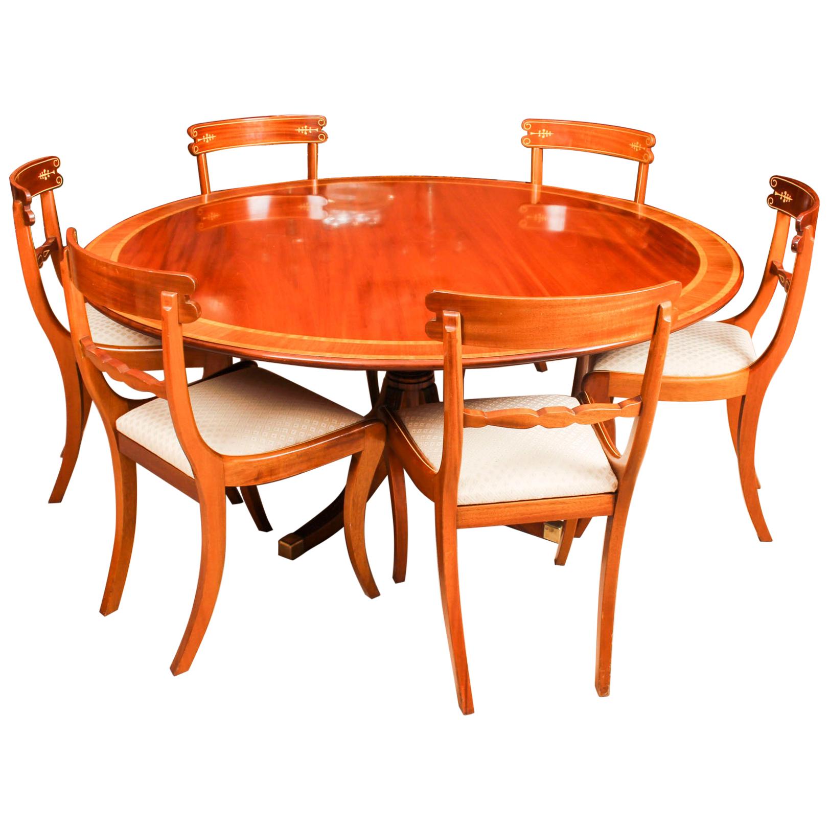 William Tillman Regency Dining Table and 6 Regency Style Chairs, 20th Century