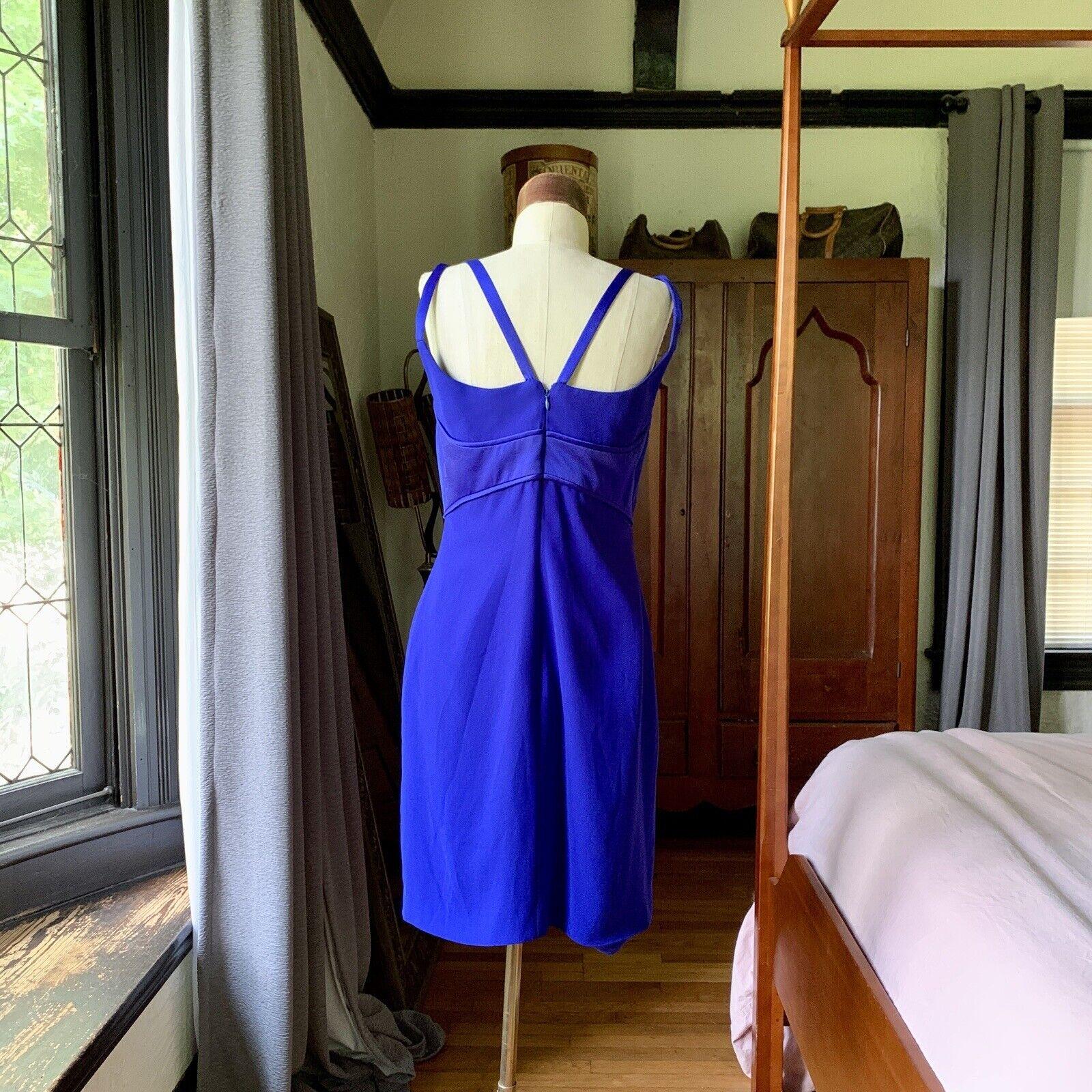 TRAVILLA - Ensemble robe et veste vintage en satin bleu avec strass, taille 10 en vente 5
