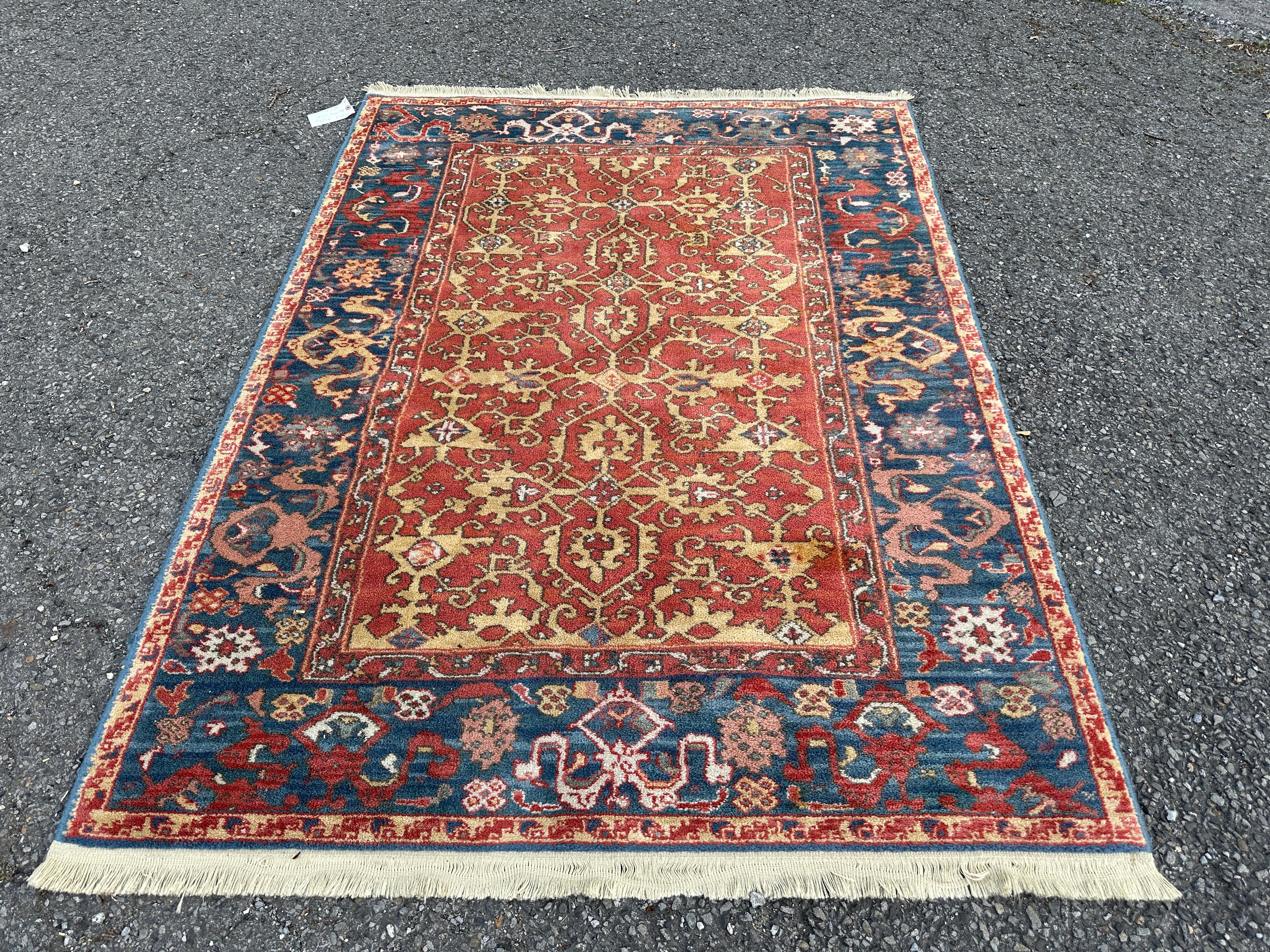 Tapis Karastan Vintage Williamsburg avec design turc Ushak - RR5239 Bon état - En vente à Shamokin Dam, PA