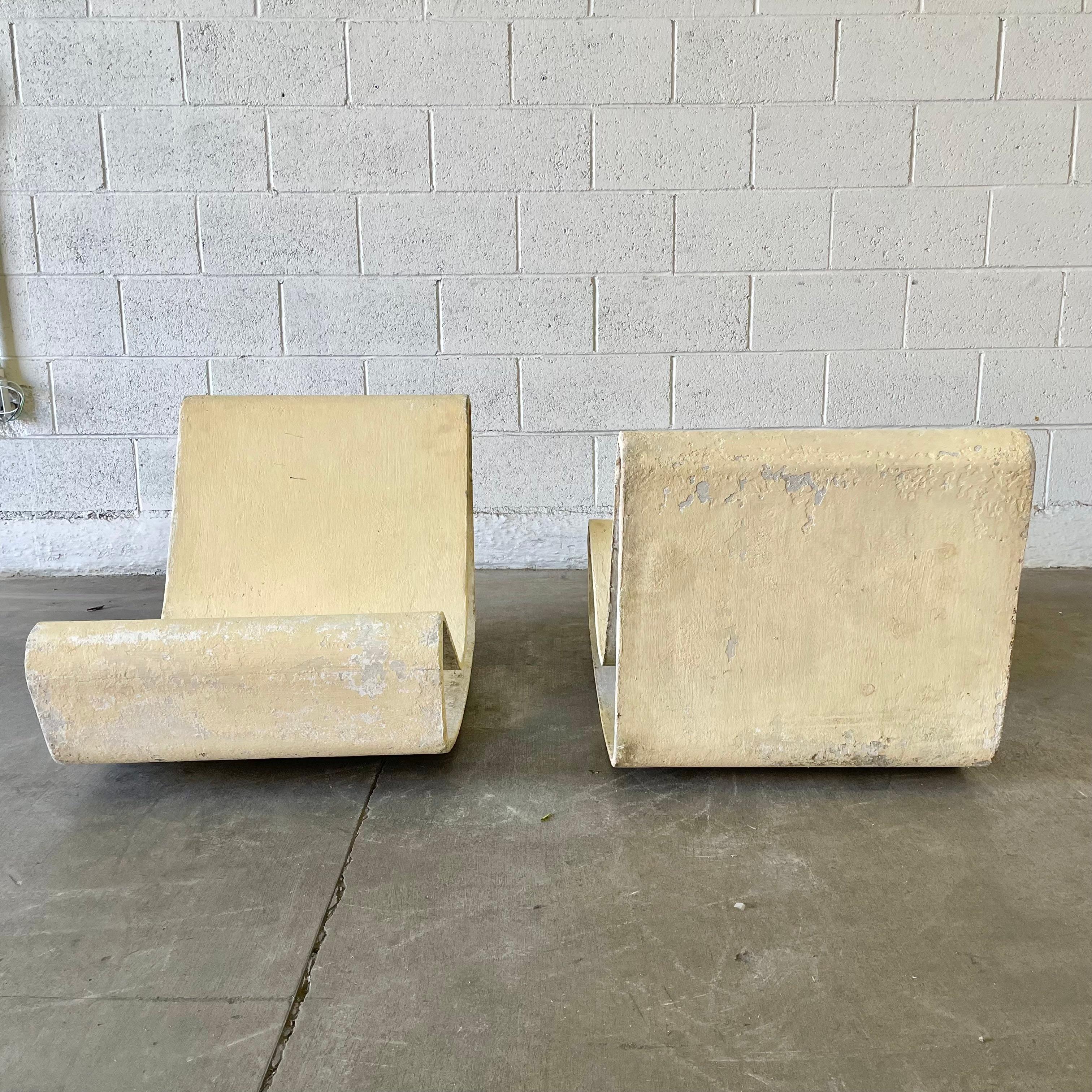 Willy Guhl Concrete-Schleifenstühle aus Beton im Angebot 6