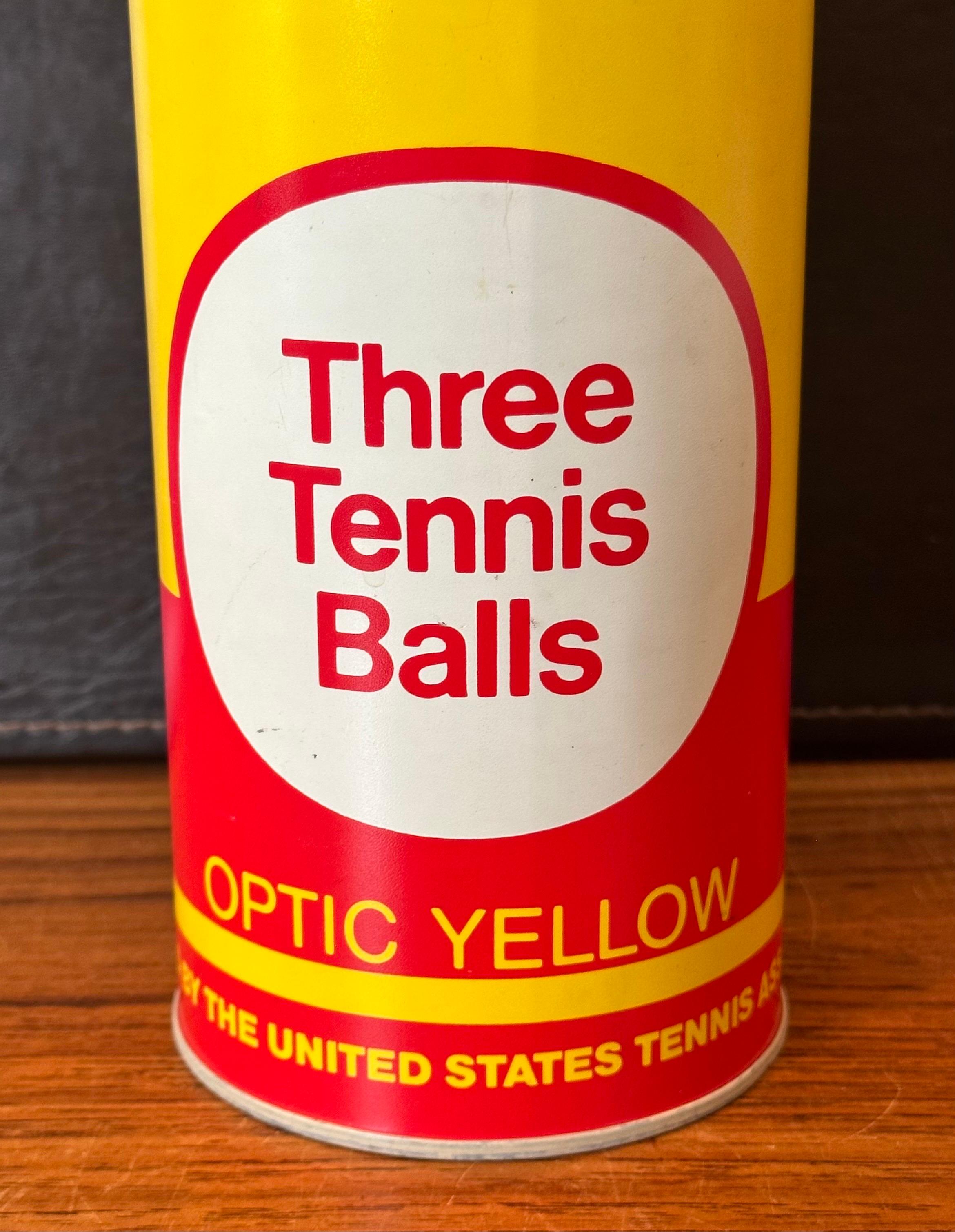 Vintage Wilson Tennis Balls Can Thermos In Good Condition For Sale In San Diego, CA