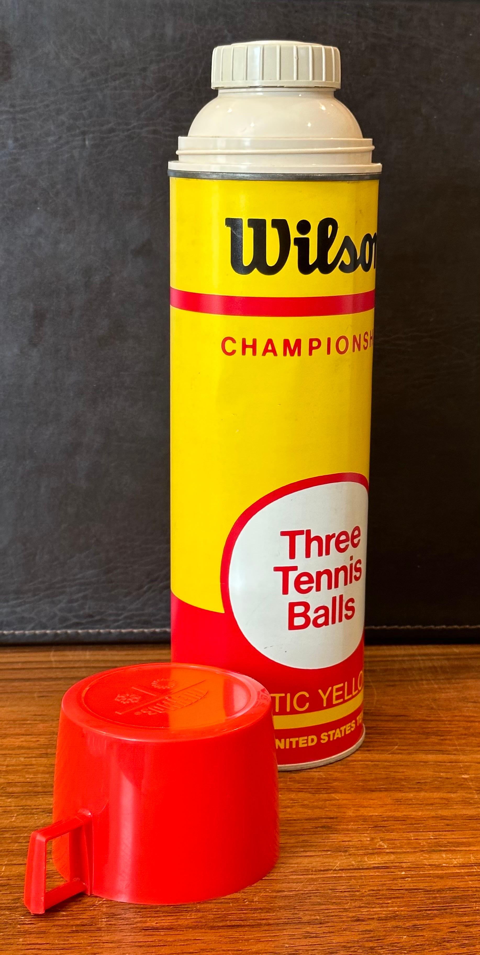 Termo de lata de pelotas de tenis Wilson vintage en venta 3